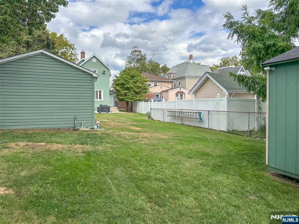 Kearny, New Jersey, 07032, United States, 4 Bedrooms Bedrooms, ,2 BathroomsBathrooms,Residential,For Sale,1928584