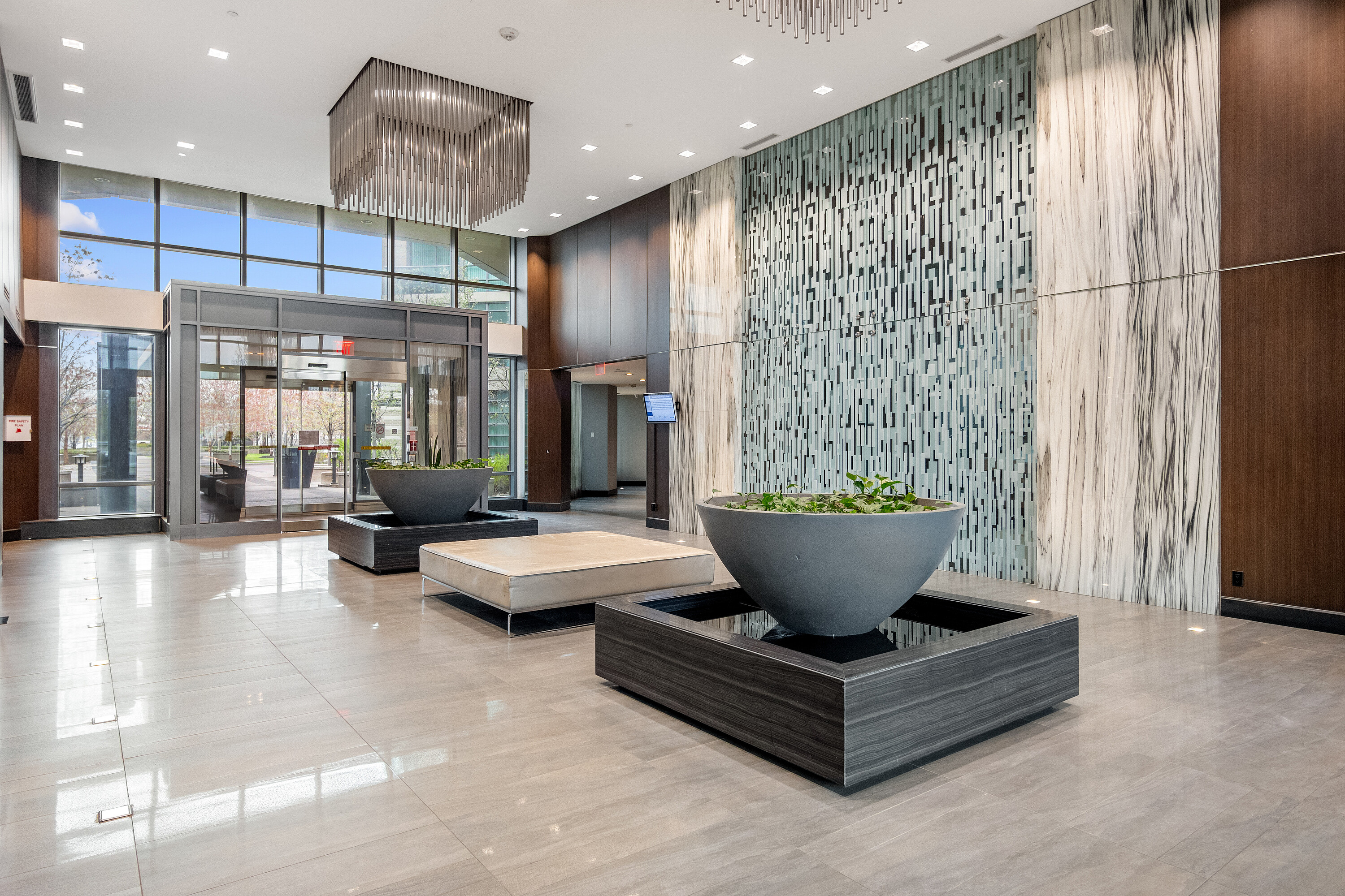  Modern Condo Living - 物件實景