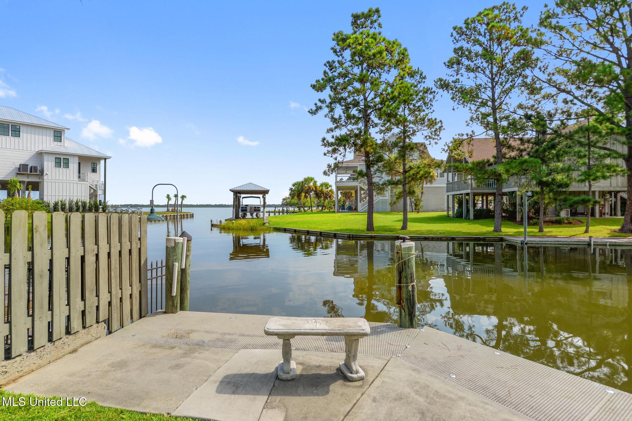 Pass Christian, Mississippi, 39571, United States, 5 Bedrooms Bedrooms, ,7 BathroomsBathrooms,Residential,For Sale,1989157