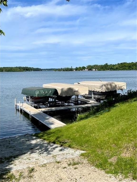 Alexandria, Minnesota, 56308, United States, 4 Bedrooms Bedrooms, ,4 BathroomsBathrooms,Residential,For Sale,2039906