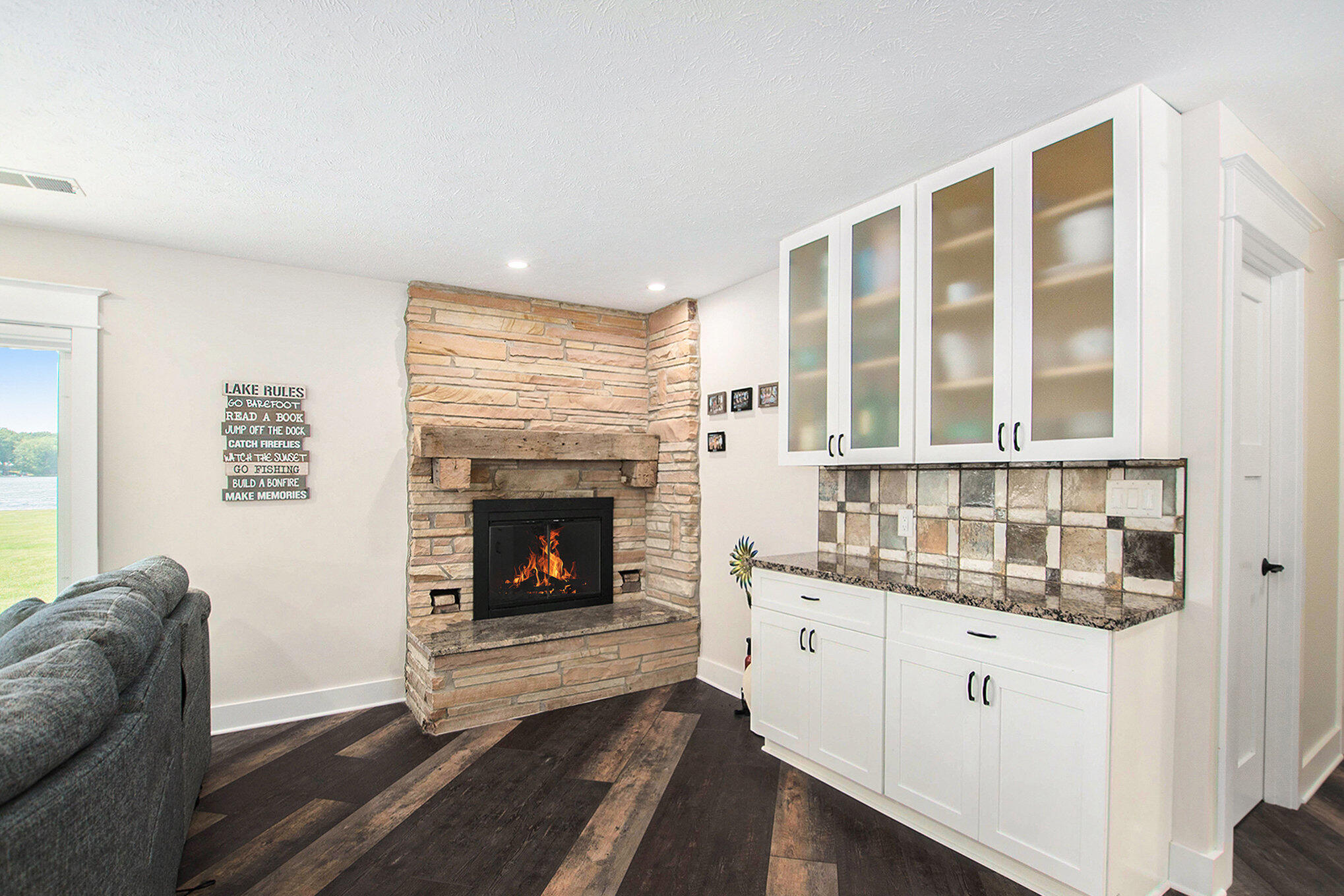 Grand Junction, Michigan, 49056, United States, 2 Bedrooms Bedrooms, ,1 BathroomBathrooms,Residential,For Sale,1876065
