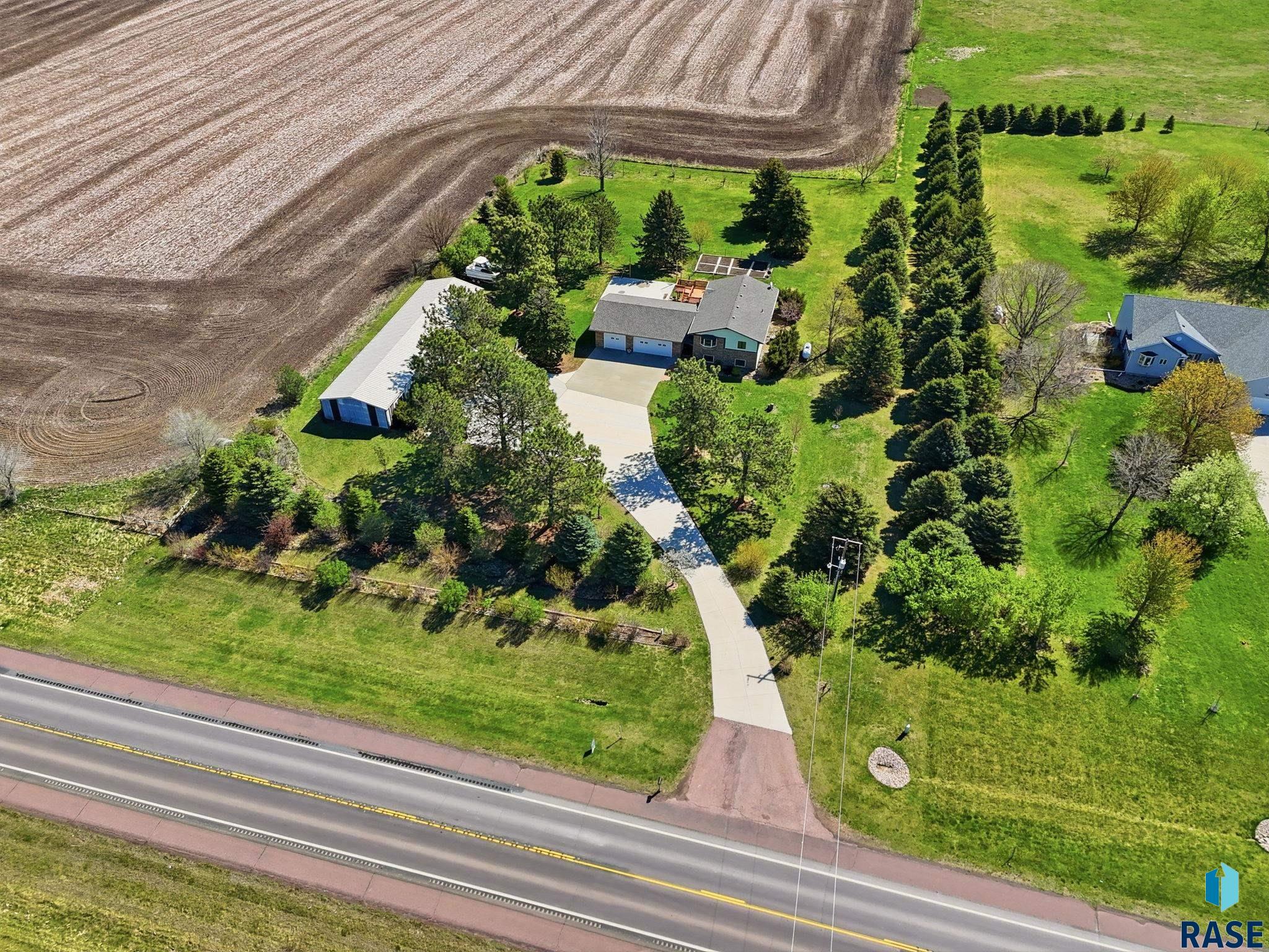 Sioux Falls, South Dakota, 57106, United States, 4 Bedrooms Bedrooms, ,2 BathroomsBathrooms,Residential,For Sale,2042590