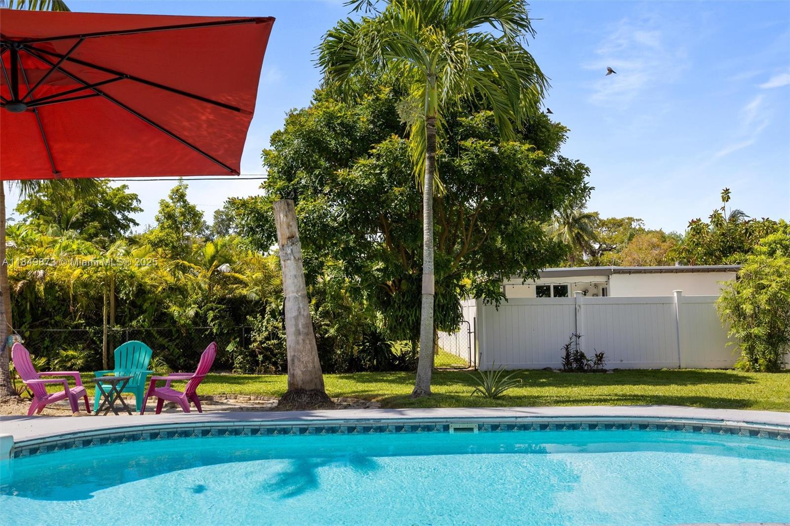 Dania Beach, Florida, 33004, United States, 3 Bedrooms Bedrooms, ,2 BathroomsBathrooms,Residential,For Sale,1907559