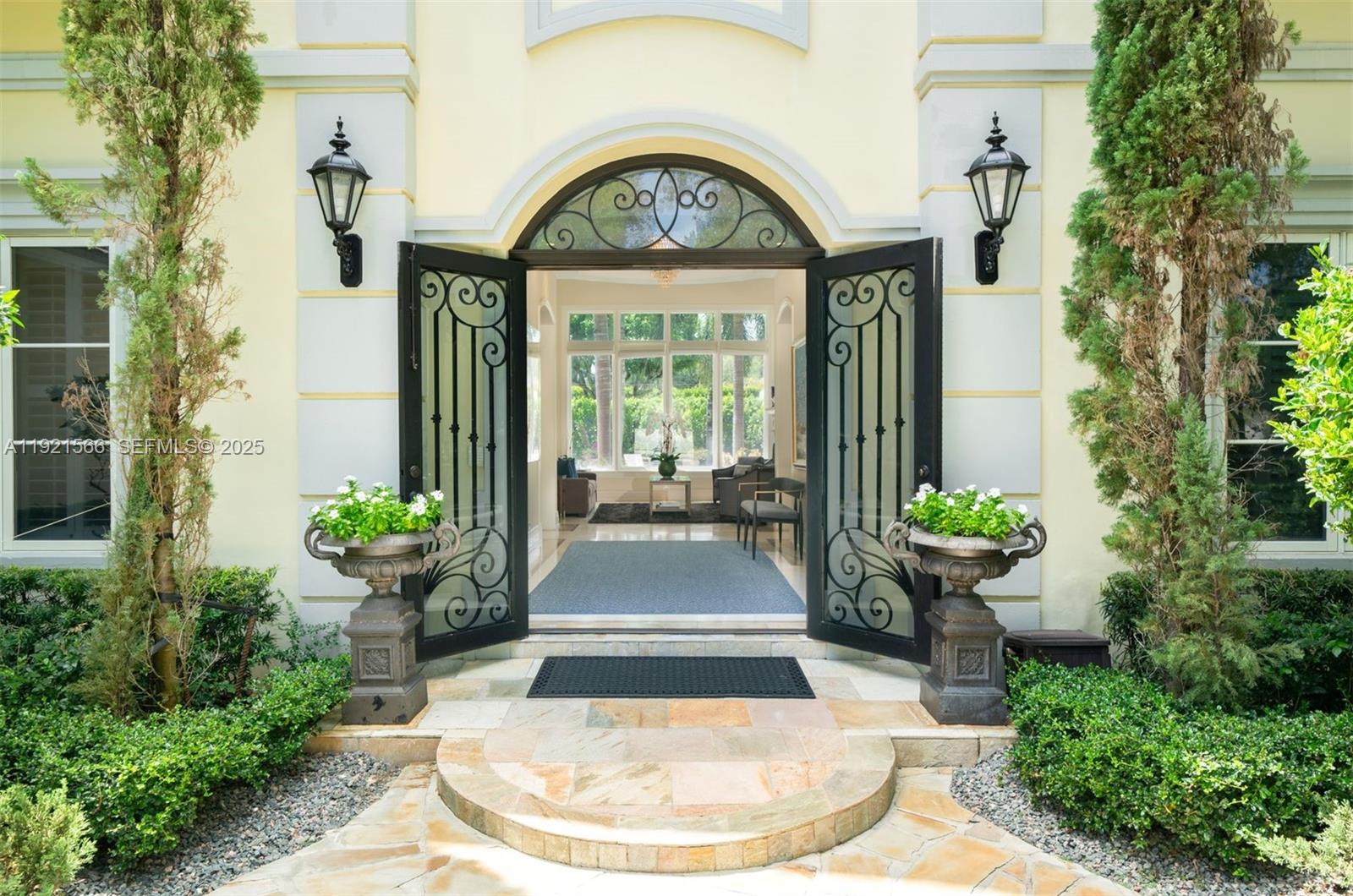 Miami, Florida, 33143, United States, 7 Bedrooms Bedrooms, ,8 BathroomsBathrooms,Residential,For Sale,2000915