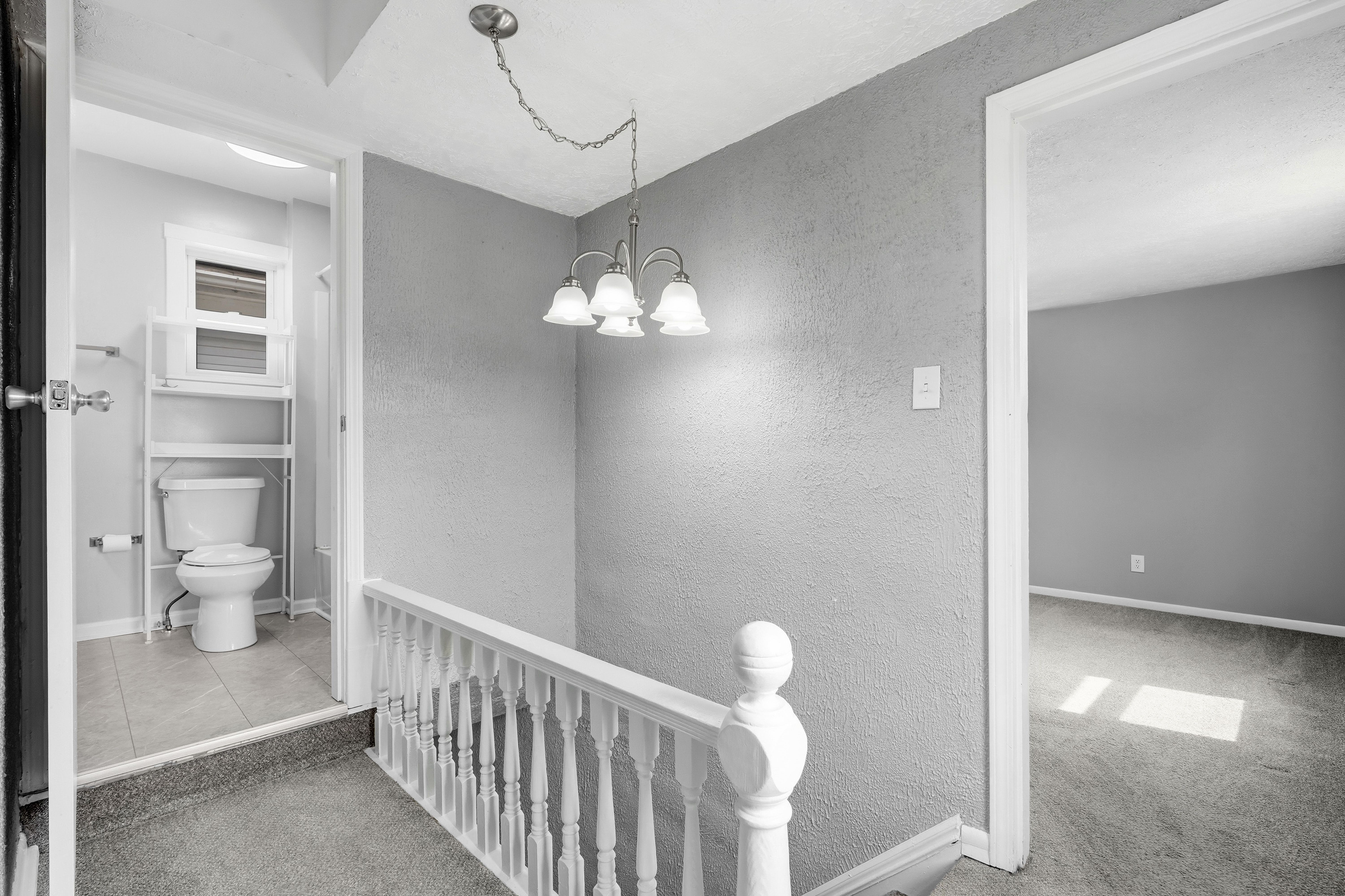  636 1/2 Fifth Avenue, Coraopolis, PA 15108 - 物件實景