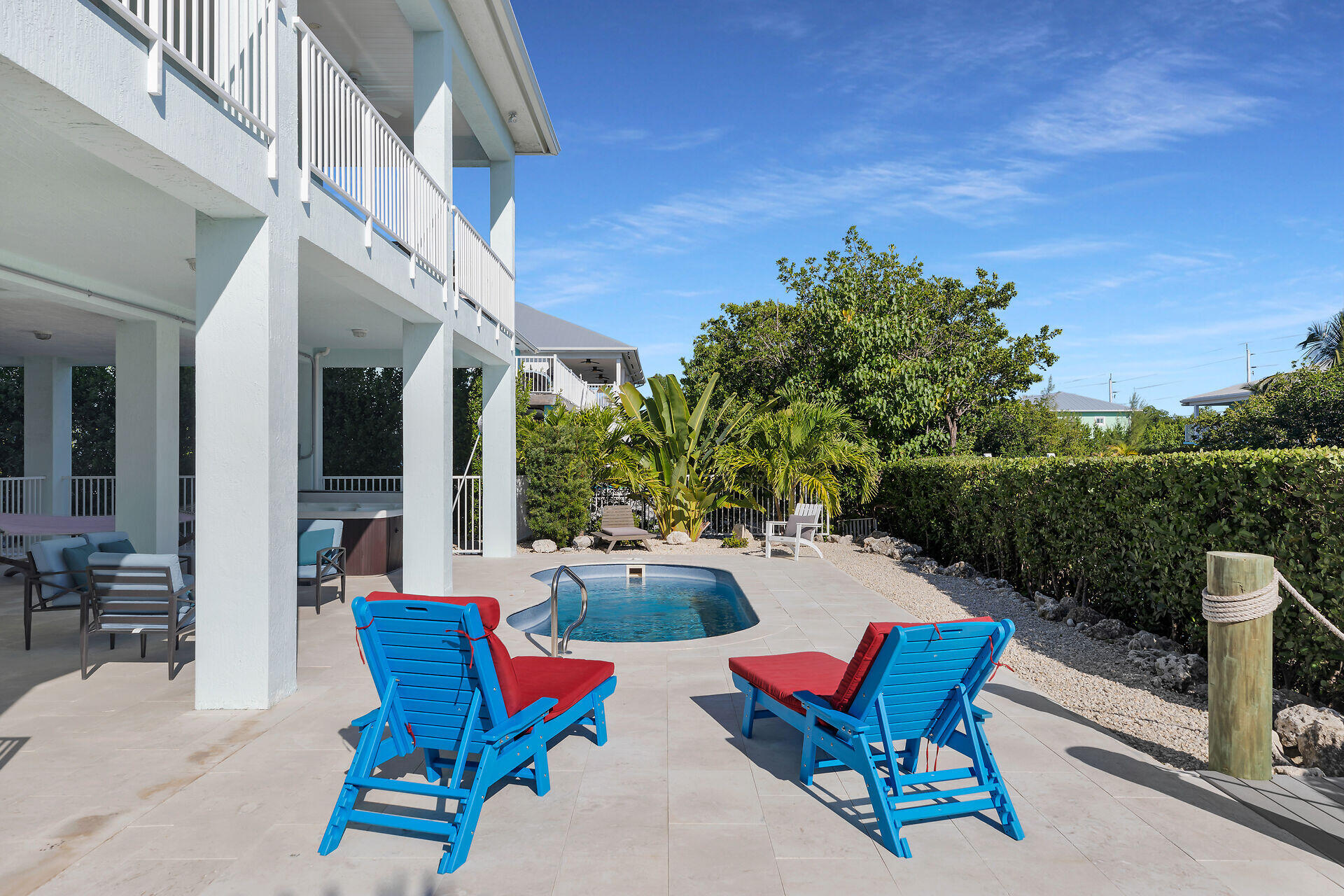 MARATHON, Florida, 33050, United States, 4 Bedrooms Bedrooms, ,4 BathroomsBathrooms,Residential,For Sale,1994527