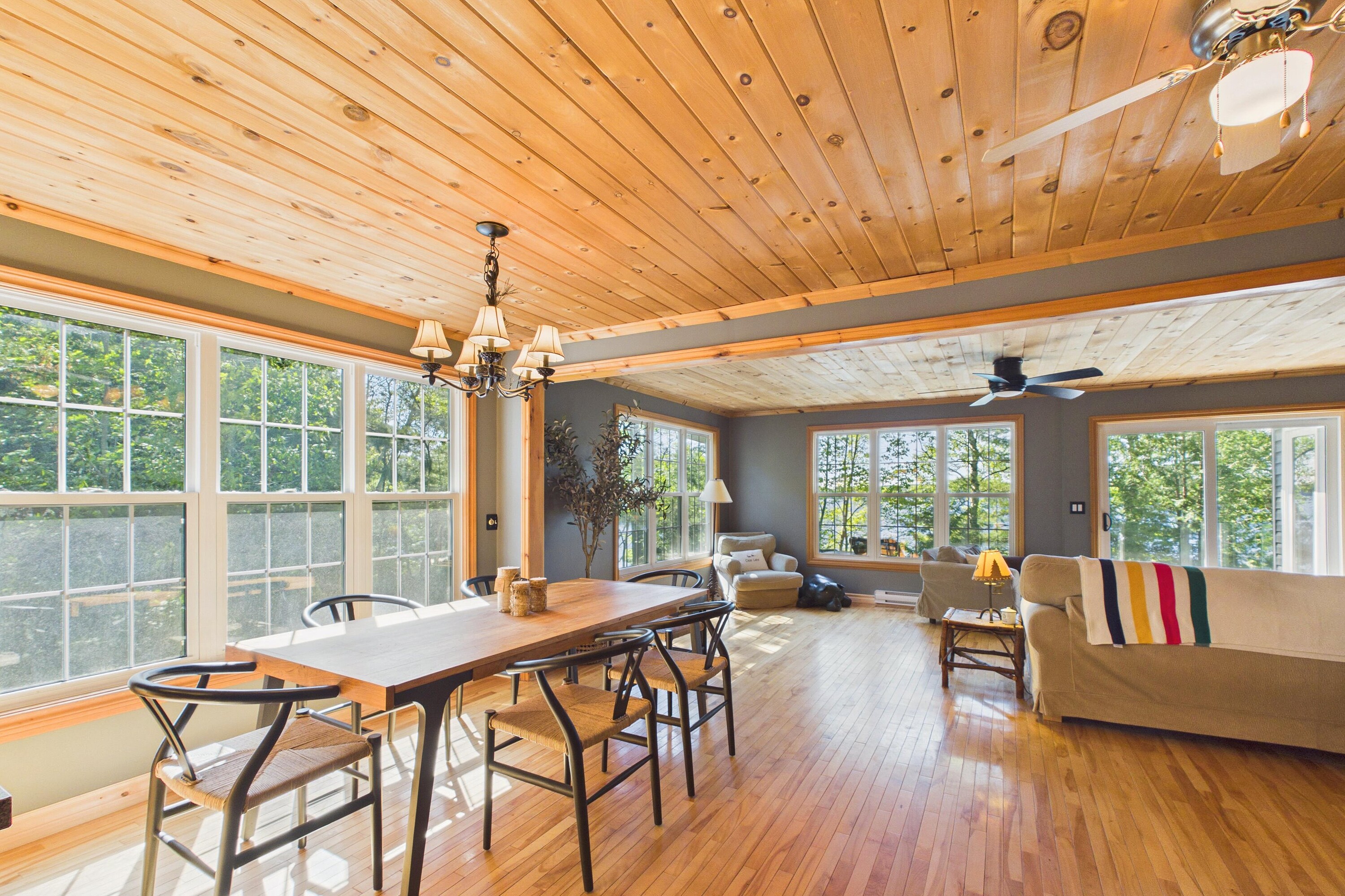  Clear Lake Waterfront Retreat - 物件實景