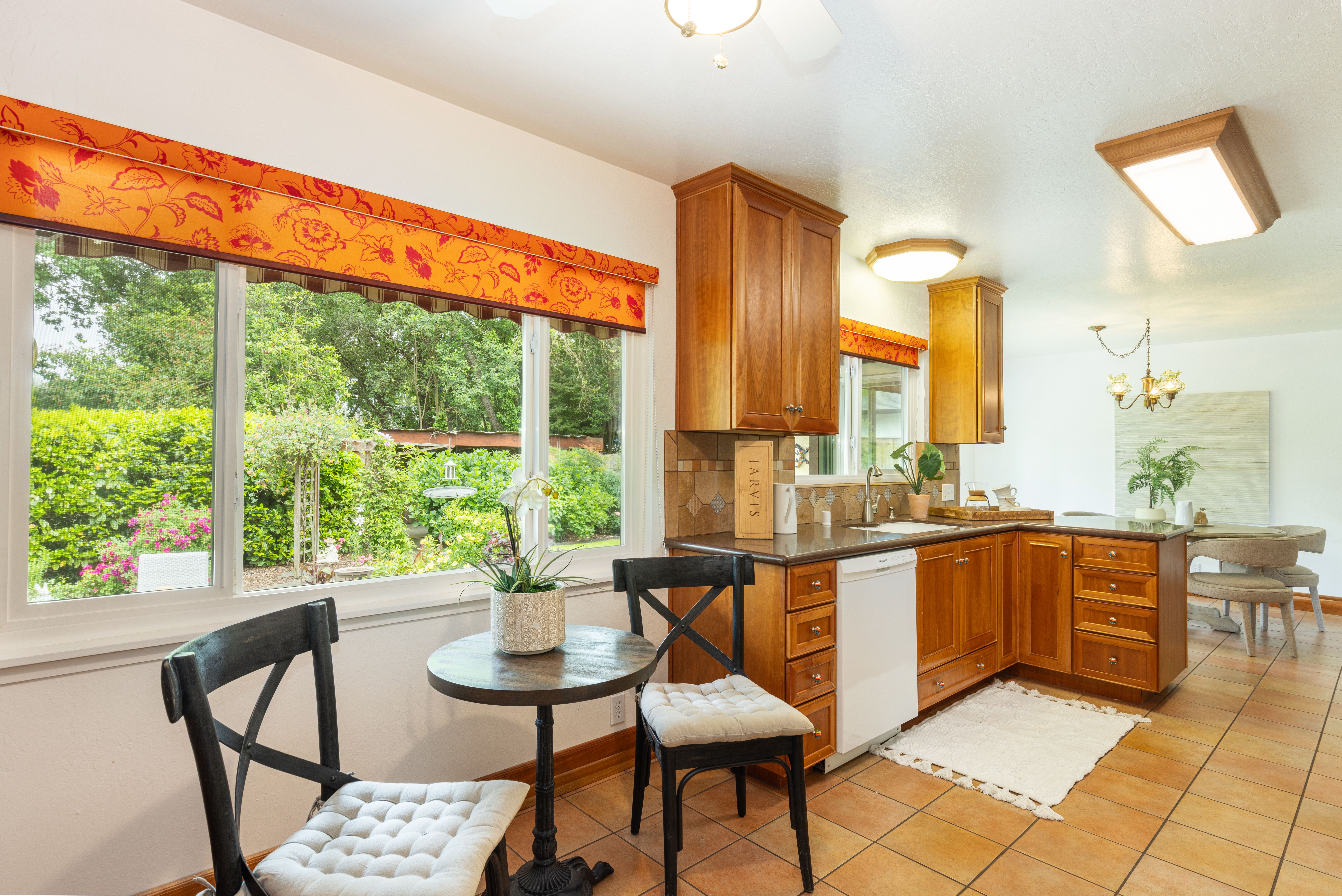  Classic Napa Rancher with Lush Garden - 物件實景