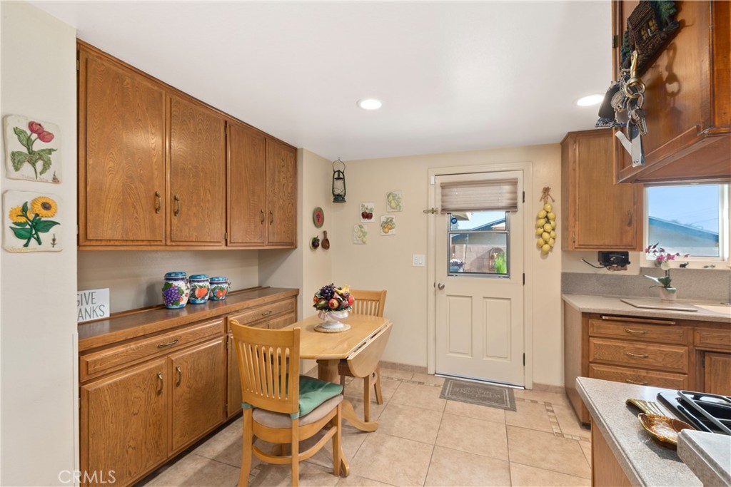 Highland, California, 92346, United States, 3 Bedrooms Bedrooms, ,2 BathroomsBathrooms,Residential,For Sale,1994839