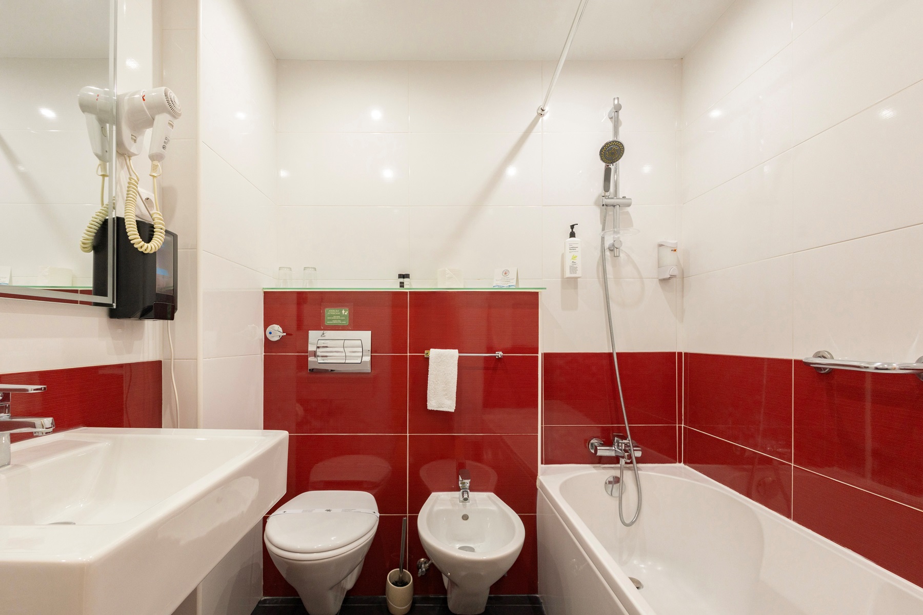  Building, 25 bedrooms, for Sale - 物件實景
