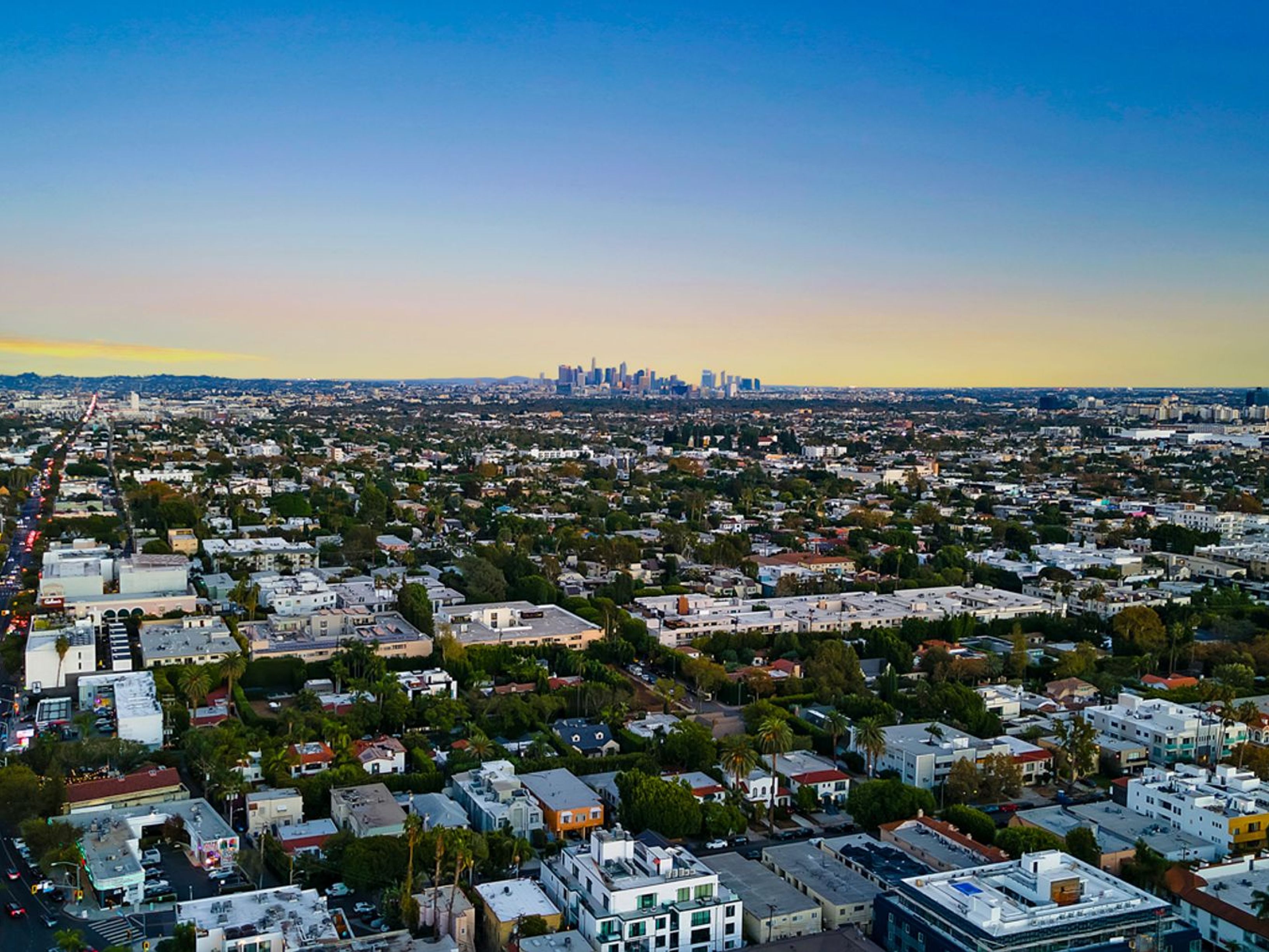  1100 Alta Loma Vista Road , West Hollywood, CA 90069 - 物件實景