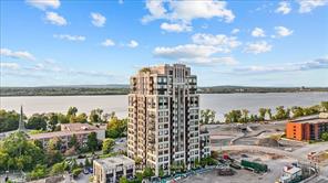 Ottawa, Ontario, K2A 1R8, CA, 2 Bedrooms Bedrooms, ,2 BathroomsBathrooms,Residential,For Sale,1989135