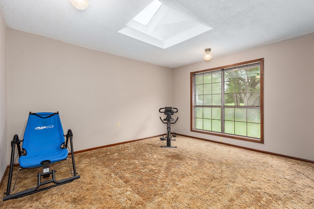 Pineland, Texas, 75968, United States, 4 Bedrooms Bedrooms, ,5 BathroomsBathrooms,Residential,For Sale,1983137