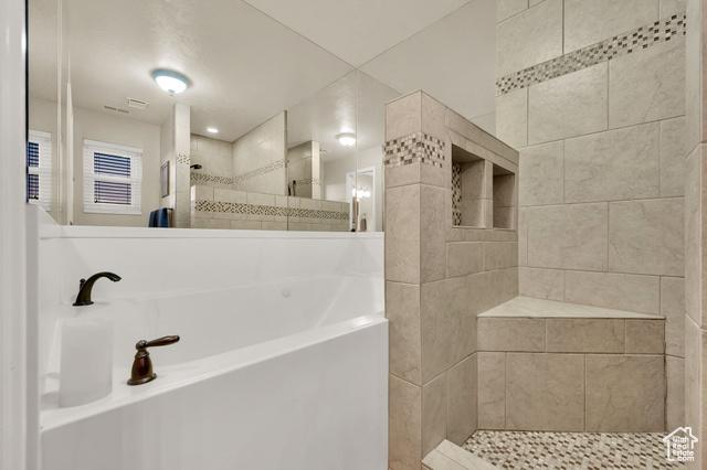 North Salt Lake, Utah, 84054, United States, 5 Bedrooms Bedrooms, ,4 BathroomsBathrooms,Residential,For Sale,1889764