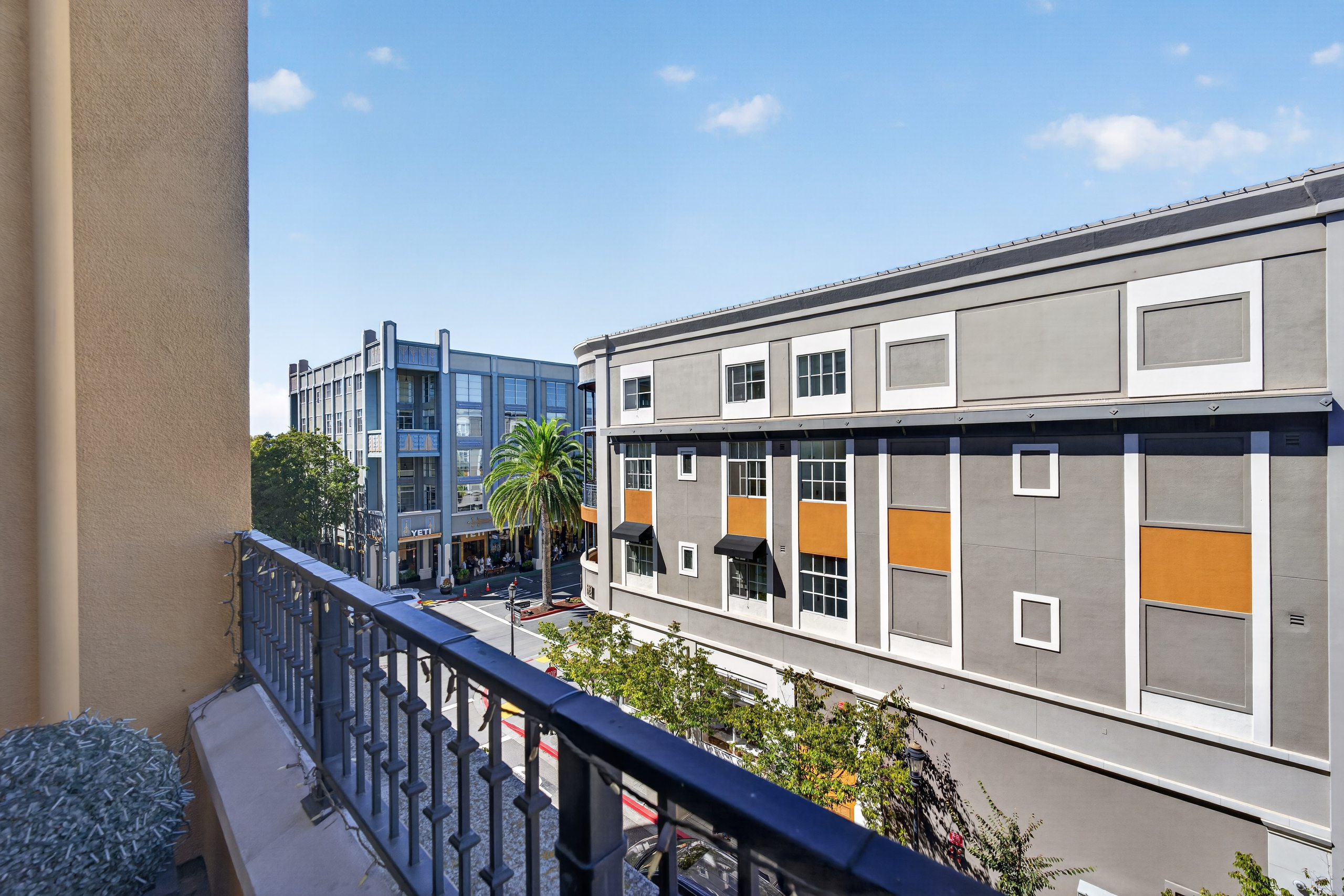  Santana Row Lifestyle - 物件實景