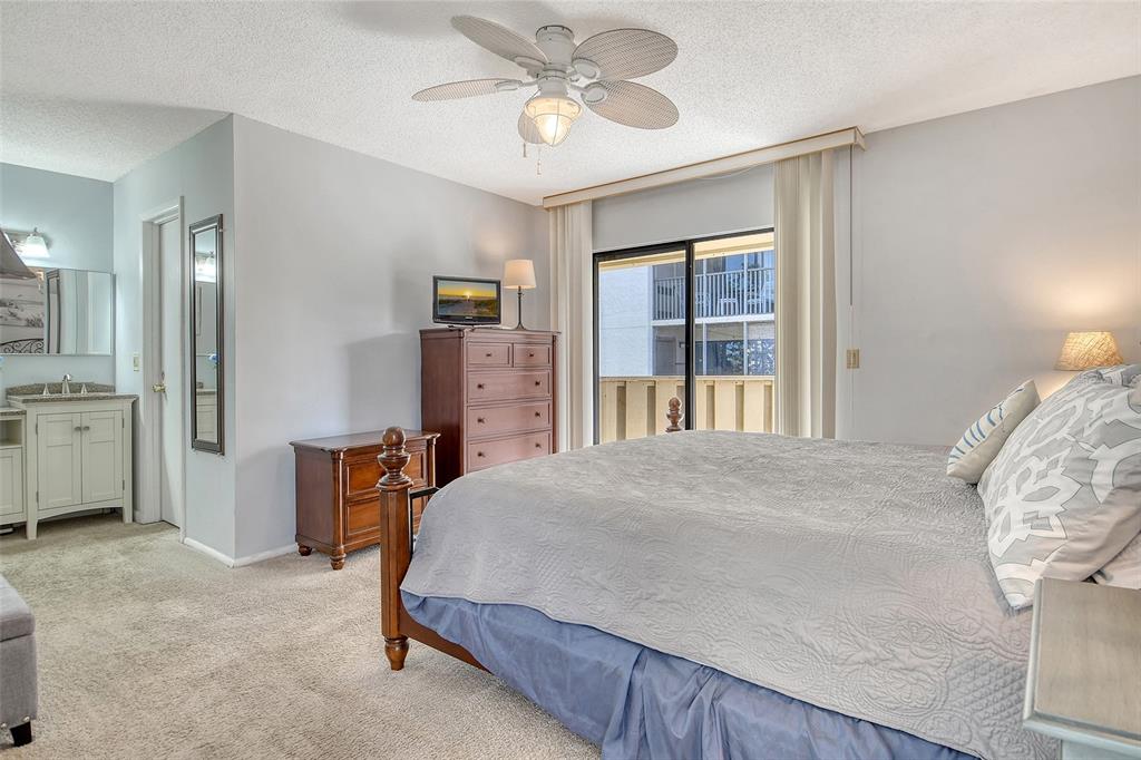 Sarasota, Florida, 34242, United States, 2 Bedrooms Bedrooms, ,3 BathroomsBathrooms,Residential,For Sale,1999014