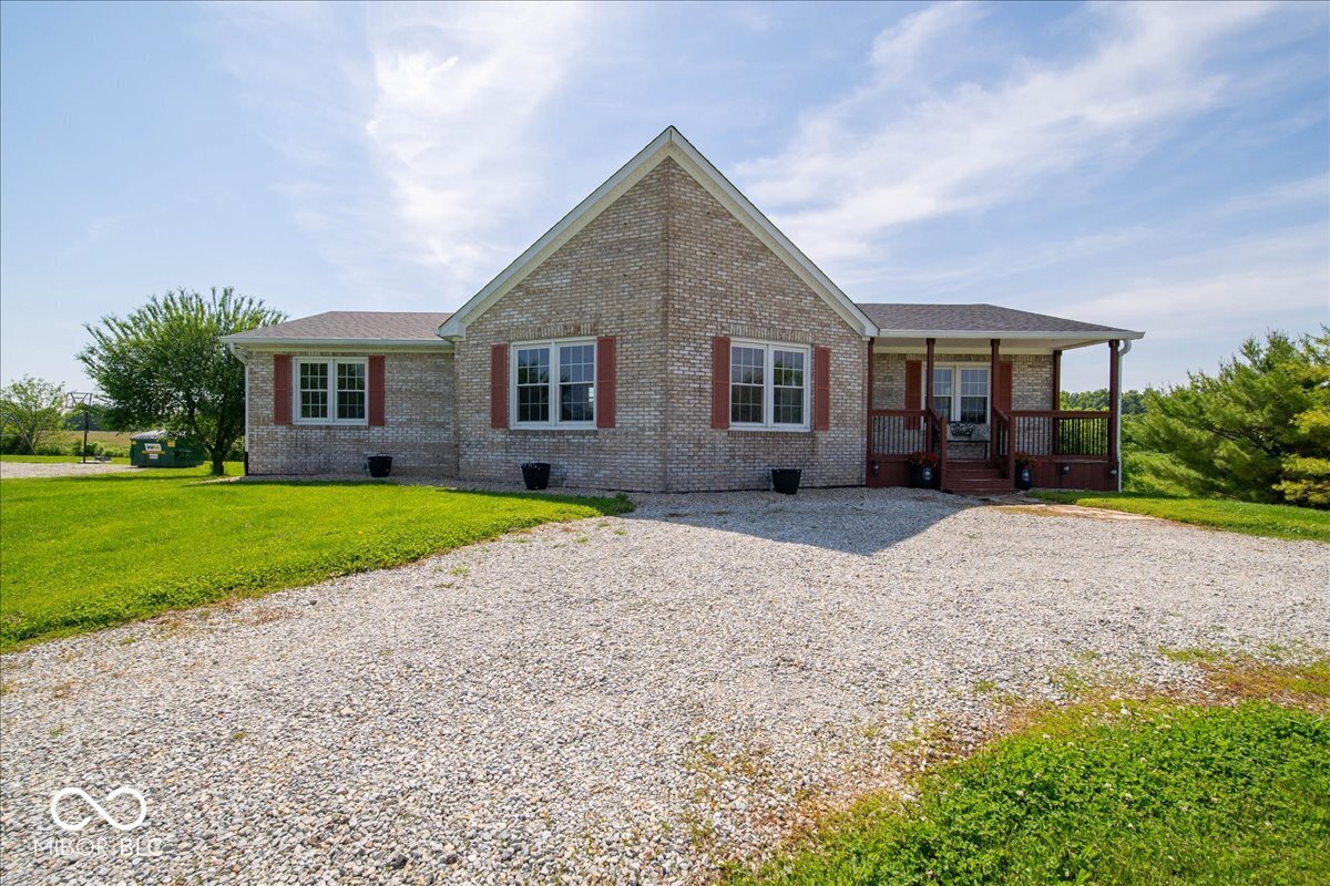 Noblesville, Indiana, 46060, United States, 4 Bedrooms Bedrooms, ,3 BathroomsBathrooms,Residential,For Sale,2048324