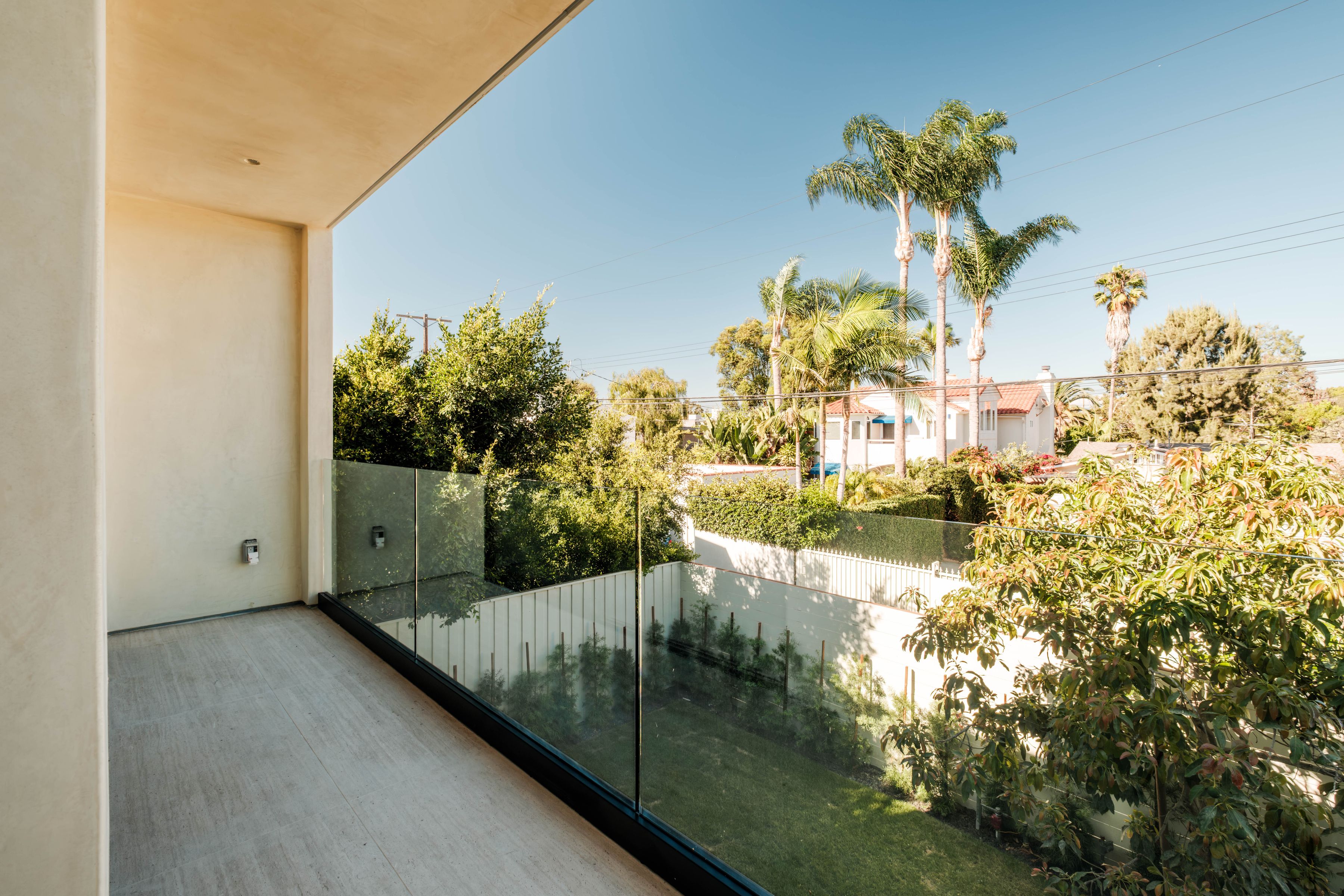  2214 Glyndon Ave - 物件實景