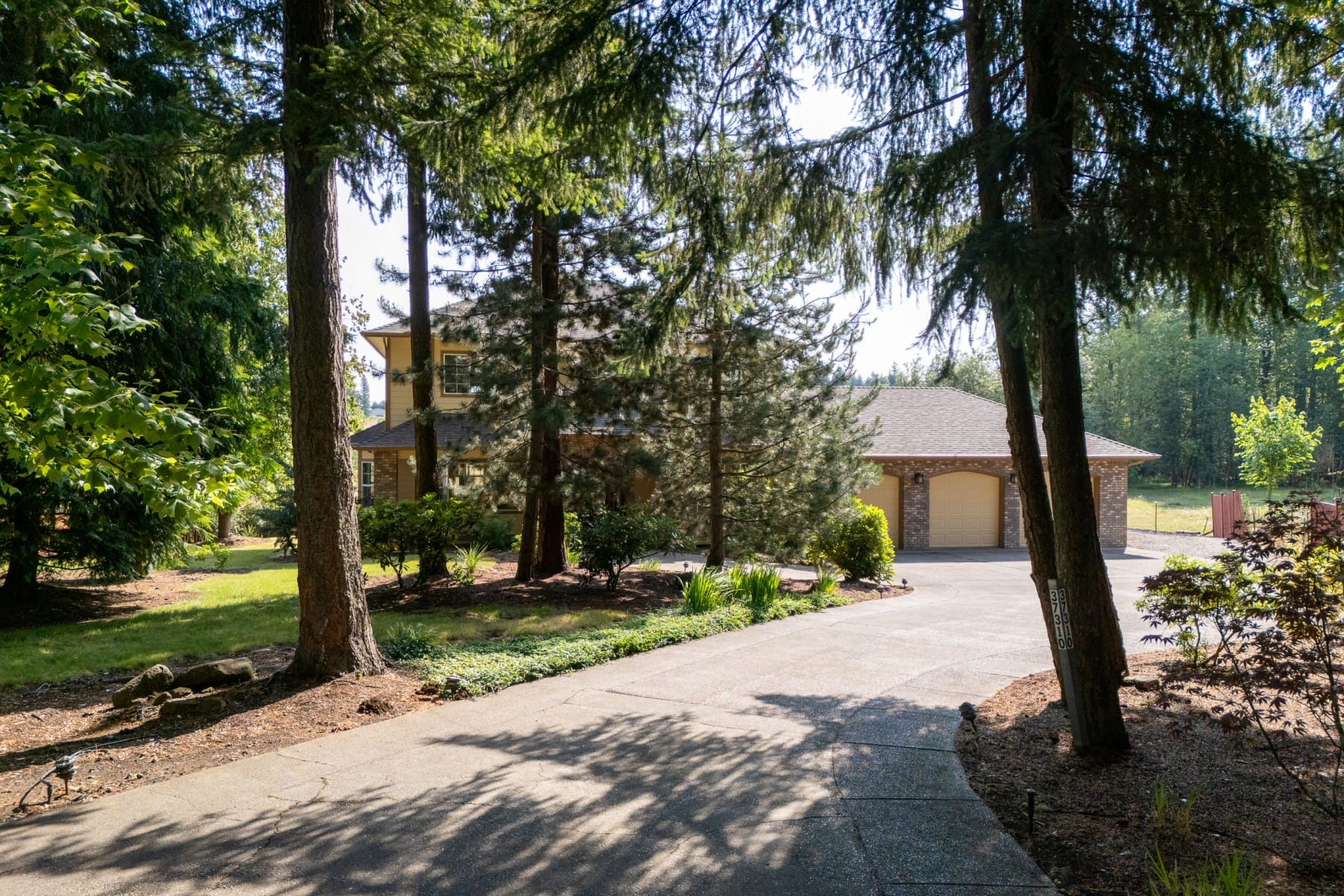  37310 Fawn DR Lebanon, OR 97355 - 物件實景