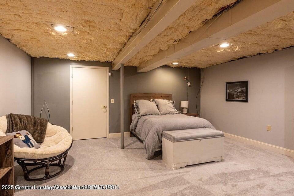 East Lansing, Michigan, 48823, United States, 6 Bedrooms Bedrooms, ,6 BathroomsBathrooms,Residential,For Sale,1992121