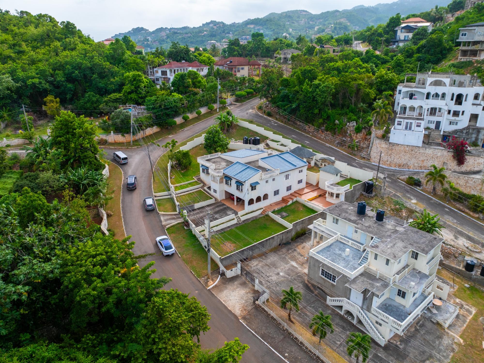 Kingston & St. Andrew, JM, 5 Bedrooms Bedrooms, ,4 BathroomsBathrooms,Residential,For Sale,1882782