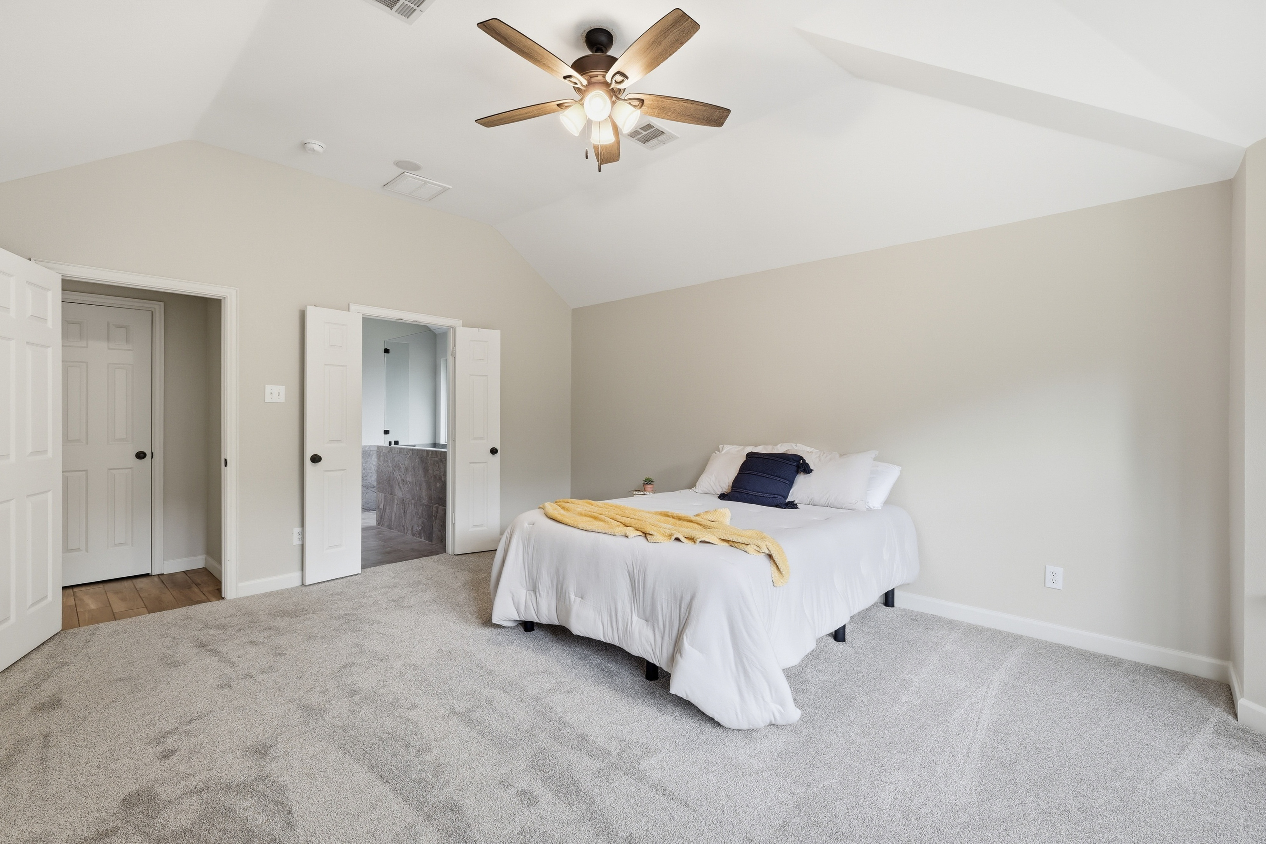  2402 Ravinia Drive, Corinth, TX, 76208 - 物件實景