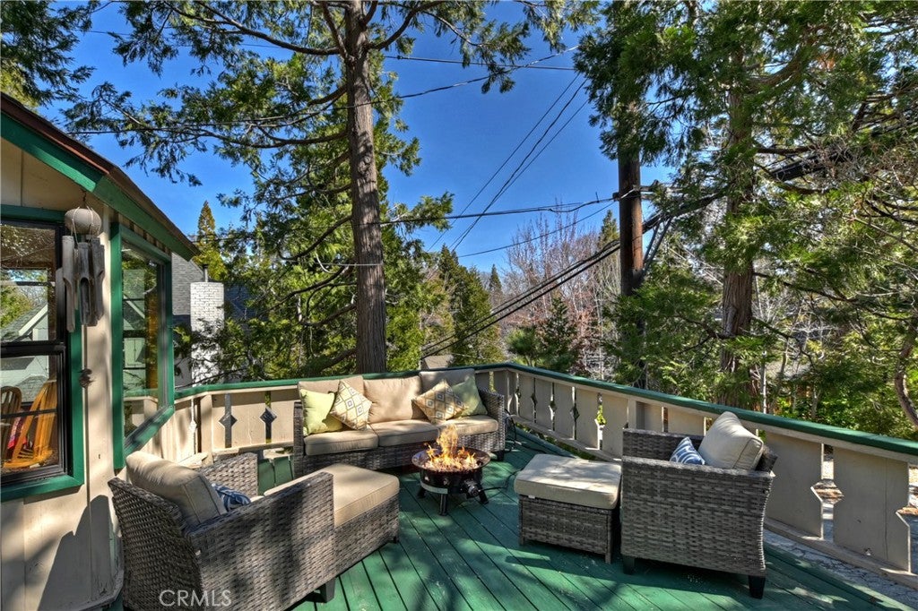Lake Arrowhead, California, 92352, United States, 4 Bedrooms Bedrooms, ,3 BathroomsBathrooms,Residential,For Sale,1975175