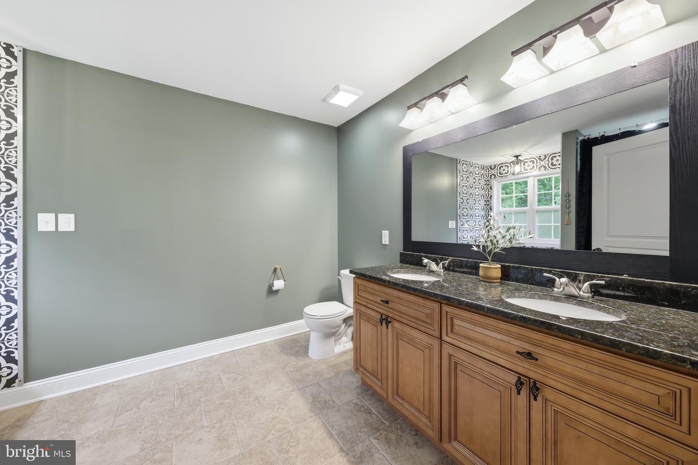 NEWFIELD, New Jersey, 08344, United States, 4 Bedrooms Bedrooms, ,3 BathroomsBathrooms,Residential,For Sale,2048925
