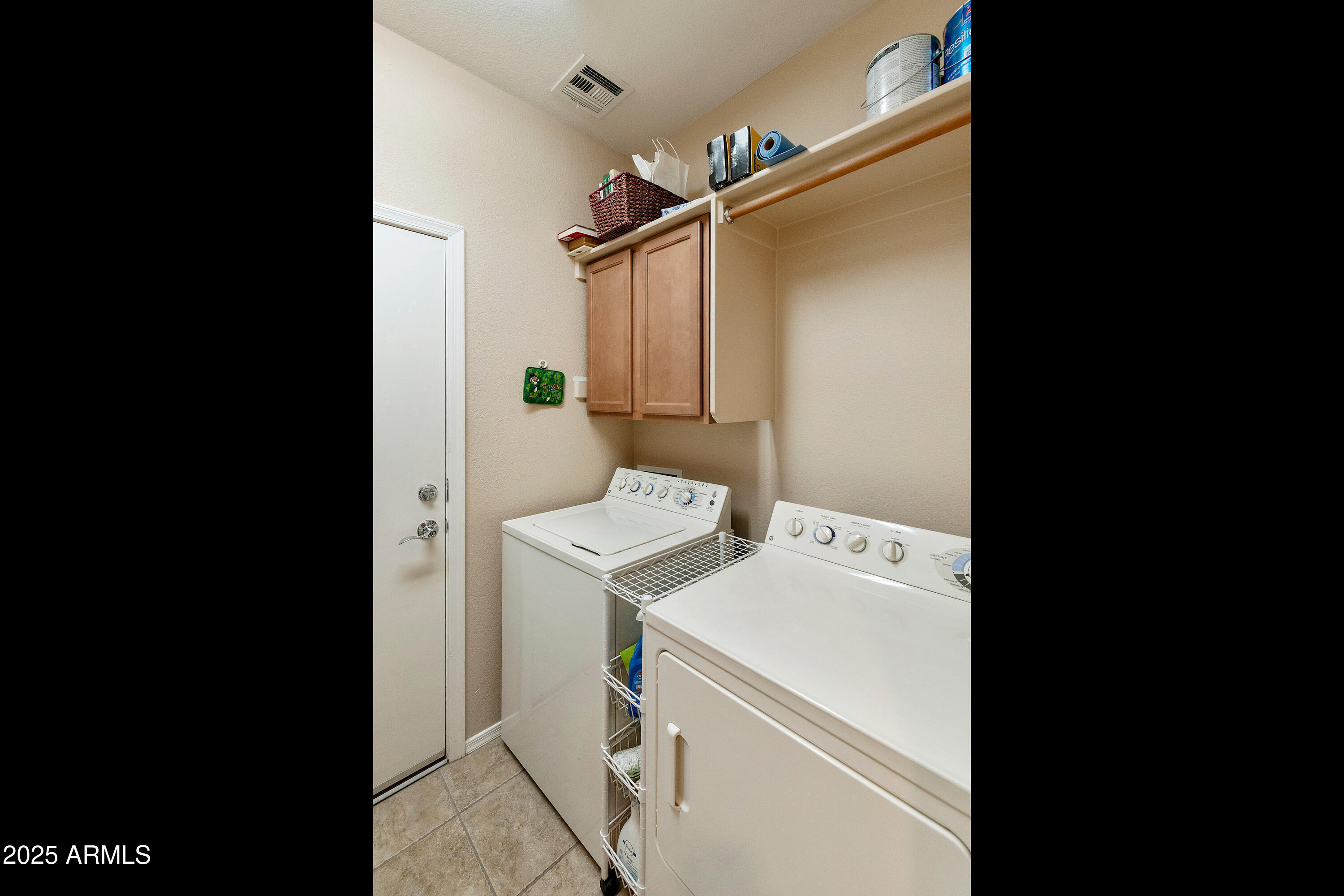 Gilbert, Arizona, 85298, United States, 2 Bedrooms Bedrooms, ,Residential,For Sale,1819893