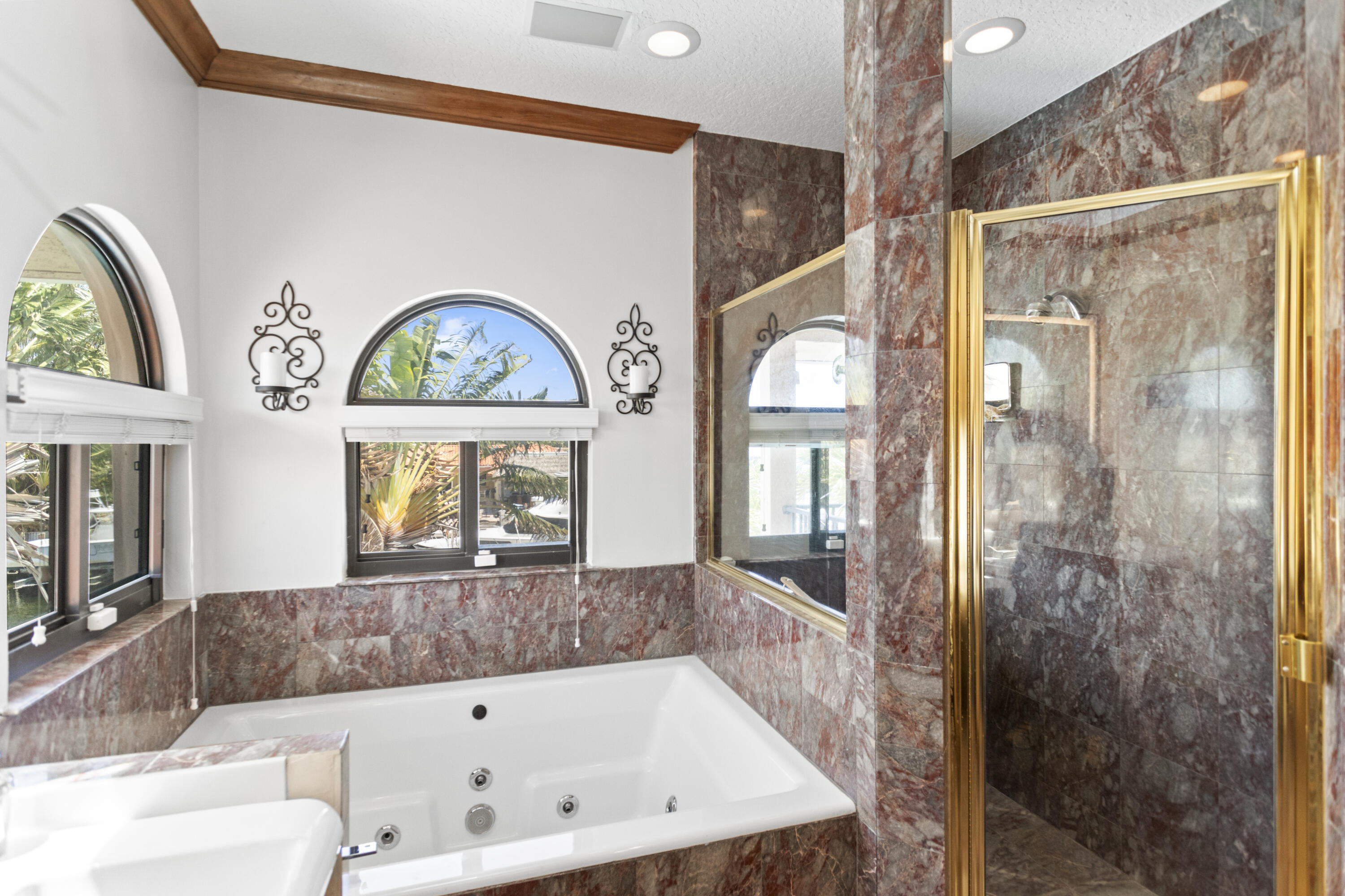 Pompano Beach, Florida, 33062, United States, 4 Bedrooms Bedrooms, ,3 BathroomsBathrooms,Residential,For Sale,1804148