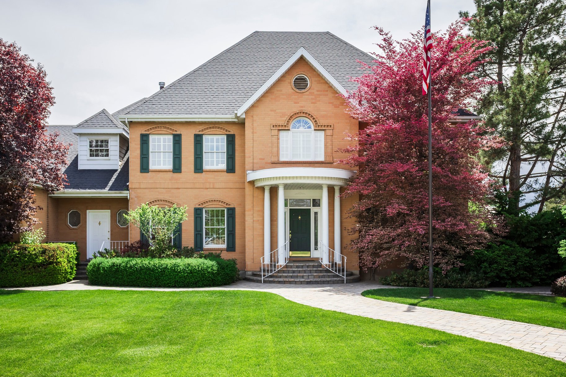  Custom Brick Beauty on Quiet Cul-de-Sac with Luxury Outdoor Living - 物件實景