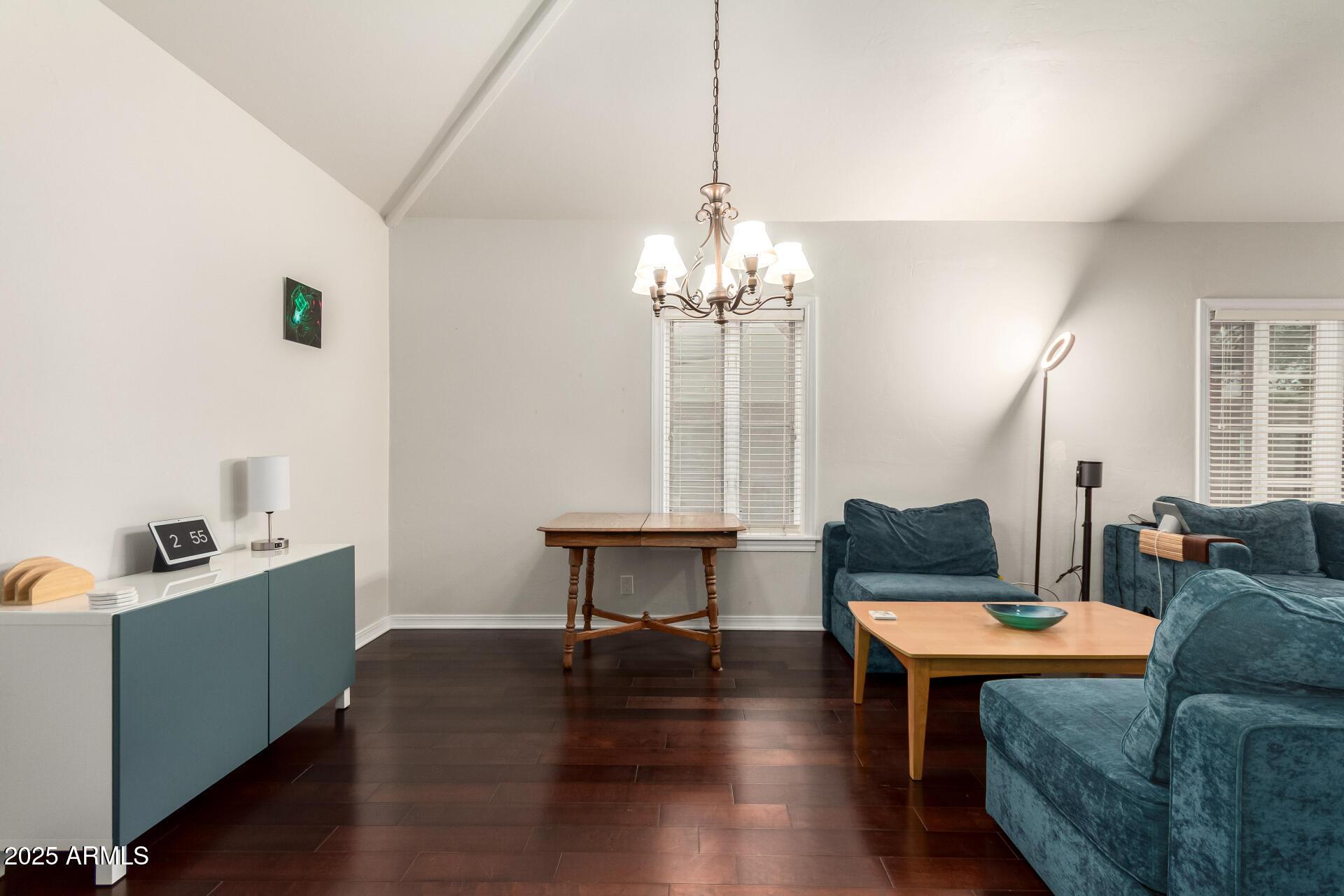 Phoenix, Arizona, 85007, United States, 4 Bedrooms Bedrooms, ,3 BathroomsBathrooms,Residential,For Sale,1980366