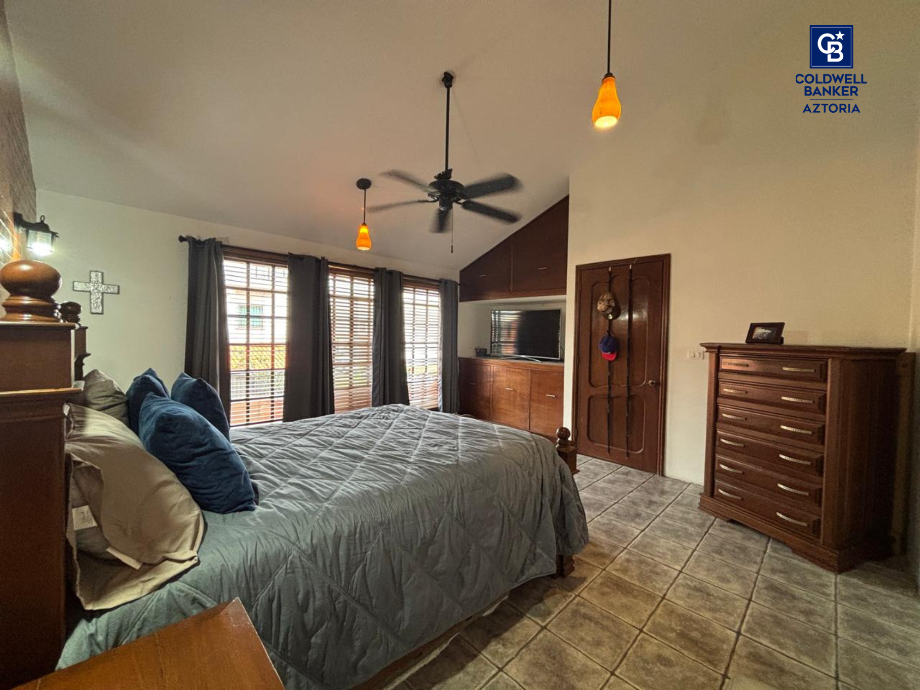 Centro, Tabasco, 86170, Mexico, 4 Bedrooms Bedrooms, ,5 BathroomsBathrooms,Residential,For Sale,1847447