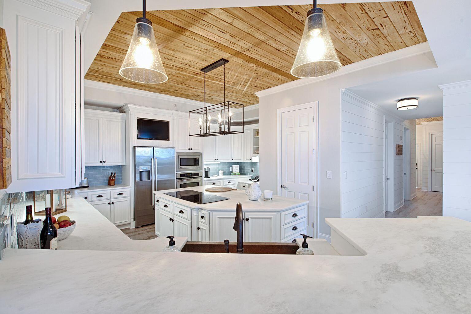 Destin, Florida, 32541, United States, 4 Bedrooms Bedrooms, ,4 BathroomsBathrooms,Residential,For Sale,1977967