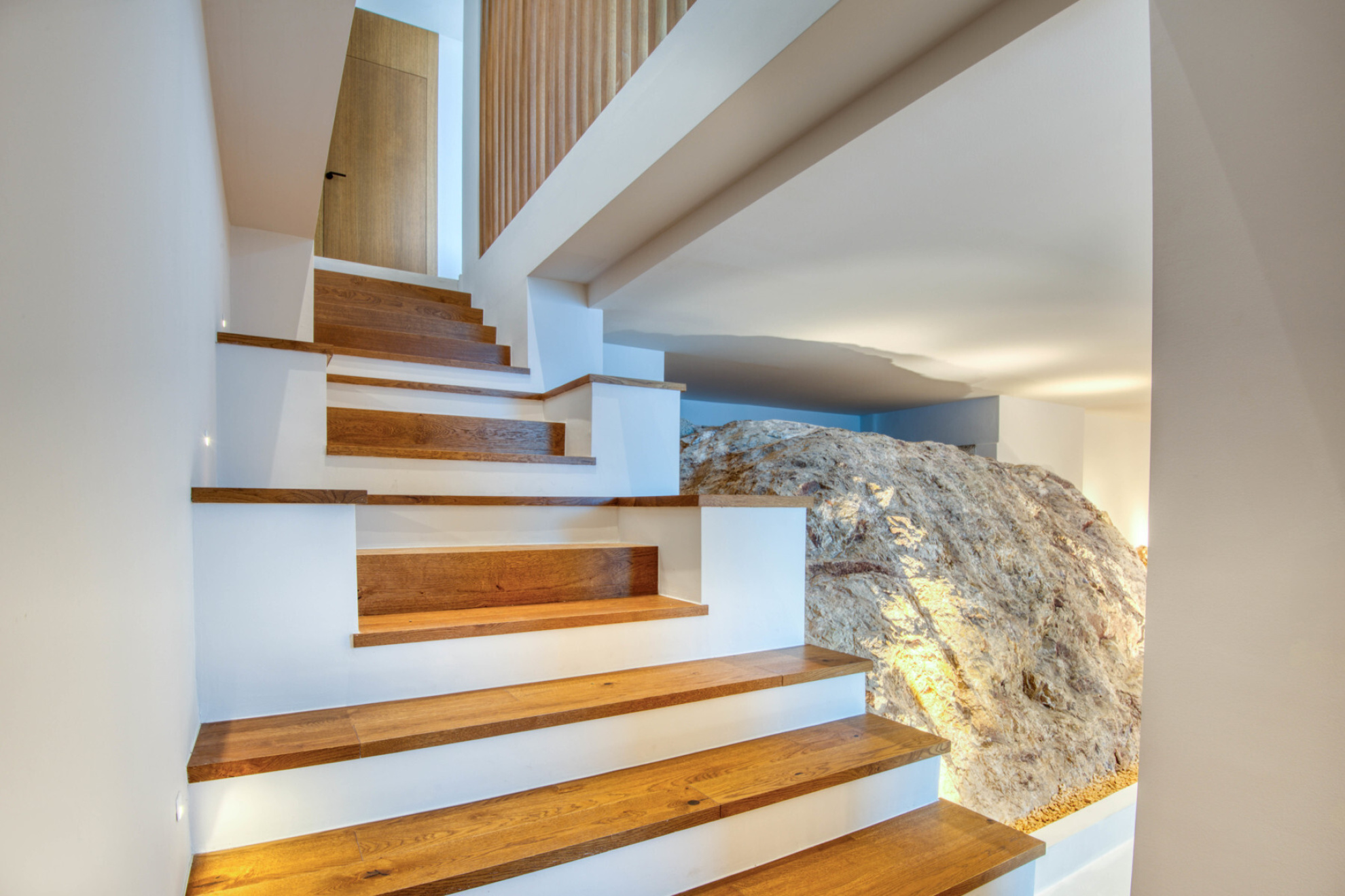  House with swimming pool and sea views in private urbanization in Sa Riera. - 物件實景