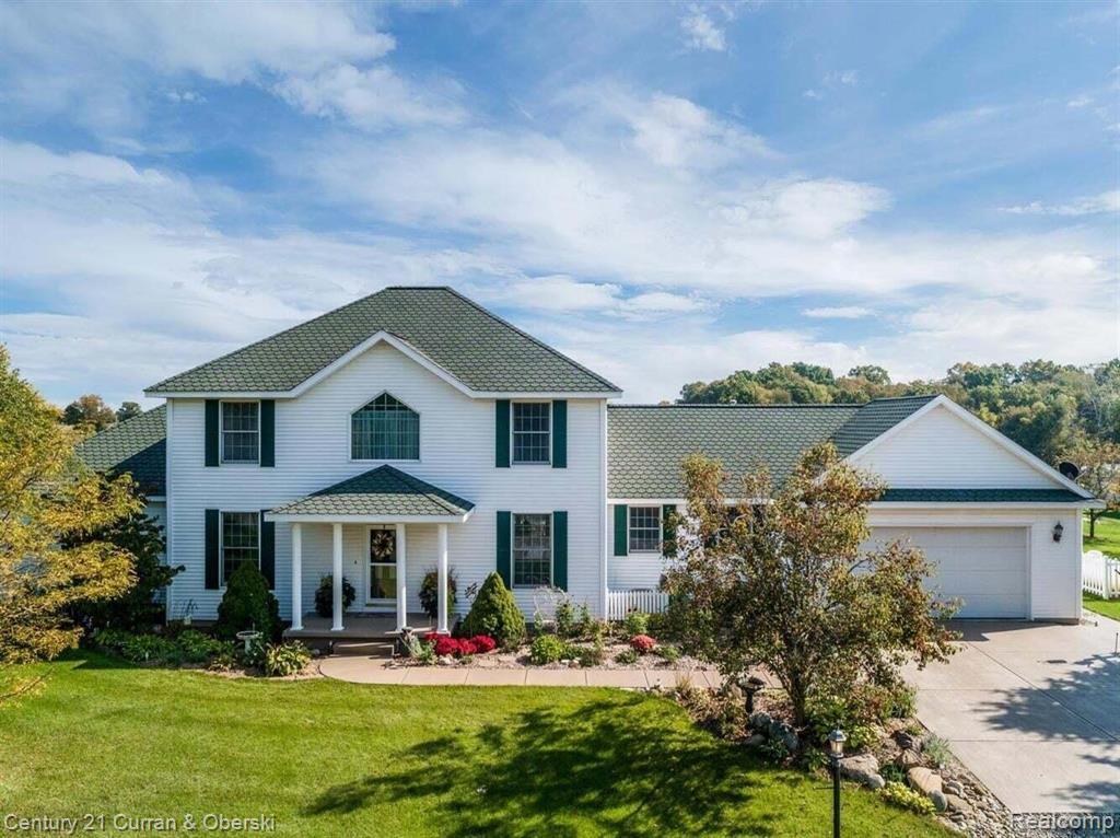 Jackson, Michigan, 49201, United States, 4 Bedrooms Bedrooms, ,3 BathroomsBathrooms,Residential,For Sale,1980498