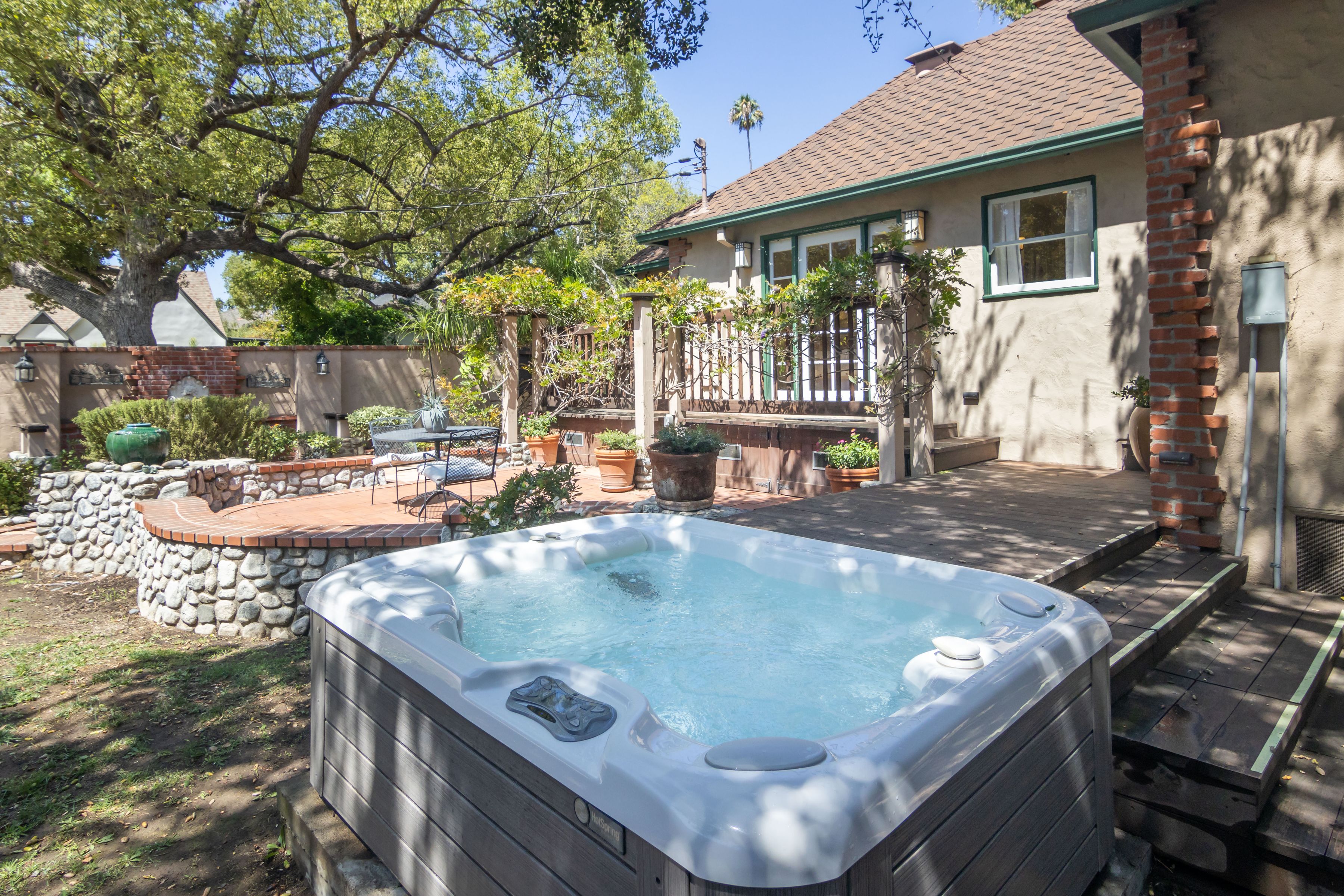  Charming 1929 English Revival on a Premier Pasadena Corner Lot - 物件實景