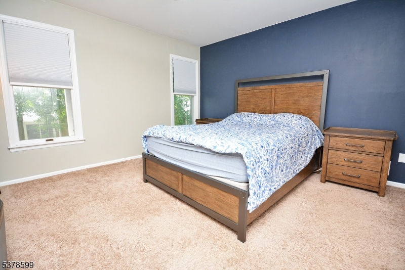 Bedminster Twp., New Jersey, 07921, United States, 3 Bedrooms Bedrooms, ,4 BathroomsBathrooms,Residential,For Sale,1989637