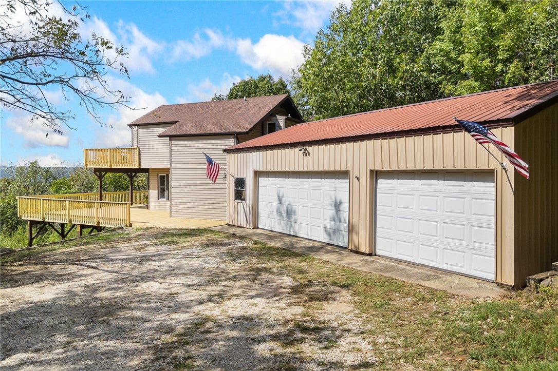 Cherry Tree Ln, Harrison, AR 72601