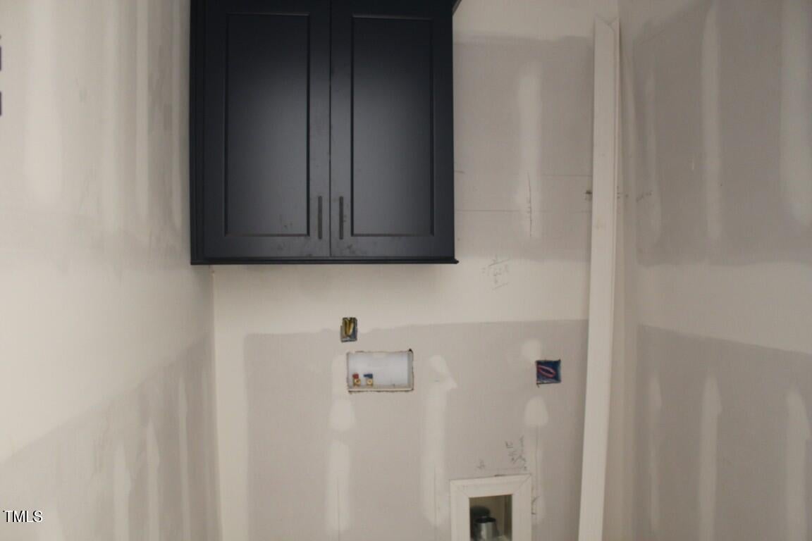 Zebulon, North Carolina, 27597, United States, 4 Bedrooms Bedrooms, ,4 BathroomsBathrooms,Residential,For Sale,1942293