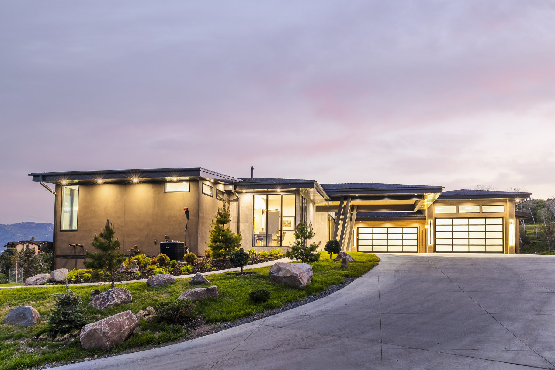  A RARE MODERN MOUNTAIN ESTATE WITH AN EXTRAORDINARY EQUESTRIAN FACILITY - 物件實景