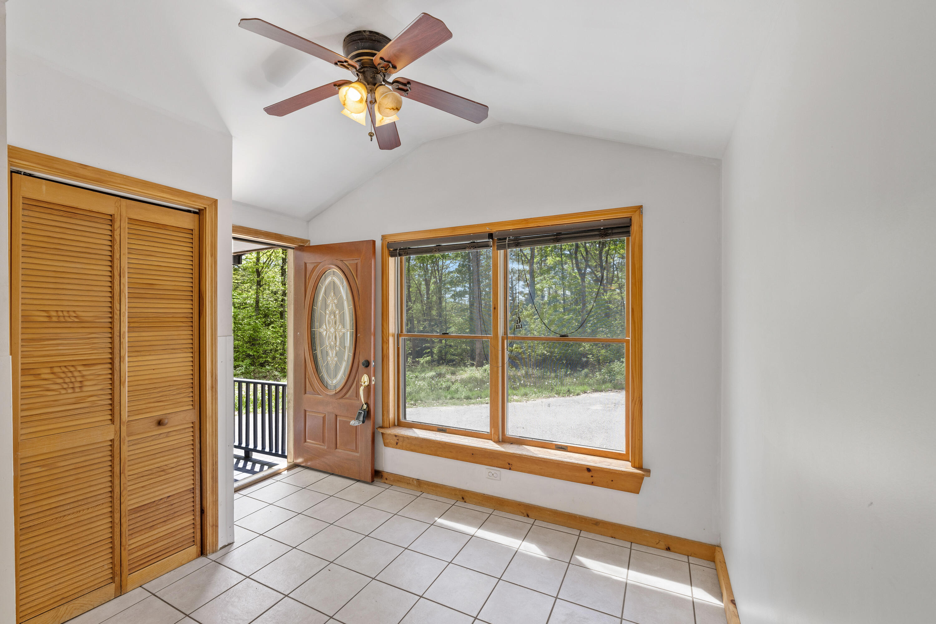 Topsham, Maine, 04086, United States, 4 Bedrooms Bedrooms, ,2 BathroomsBathrooms,Residential,For Sale,1838332