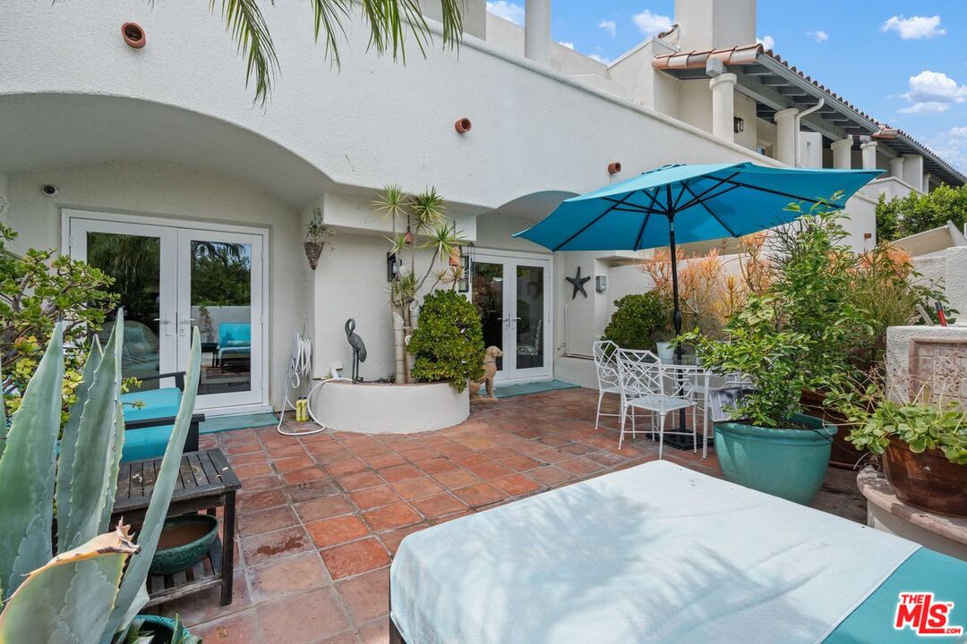 Malibu, California, 90265, United States, 3 Bedrooms Bedrooms, ,3 BathroomsBathrooms,Residential,For Sale,1807651