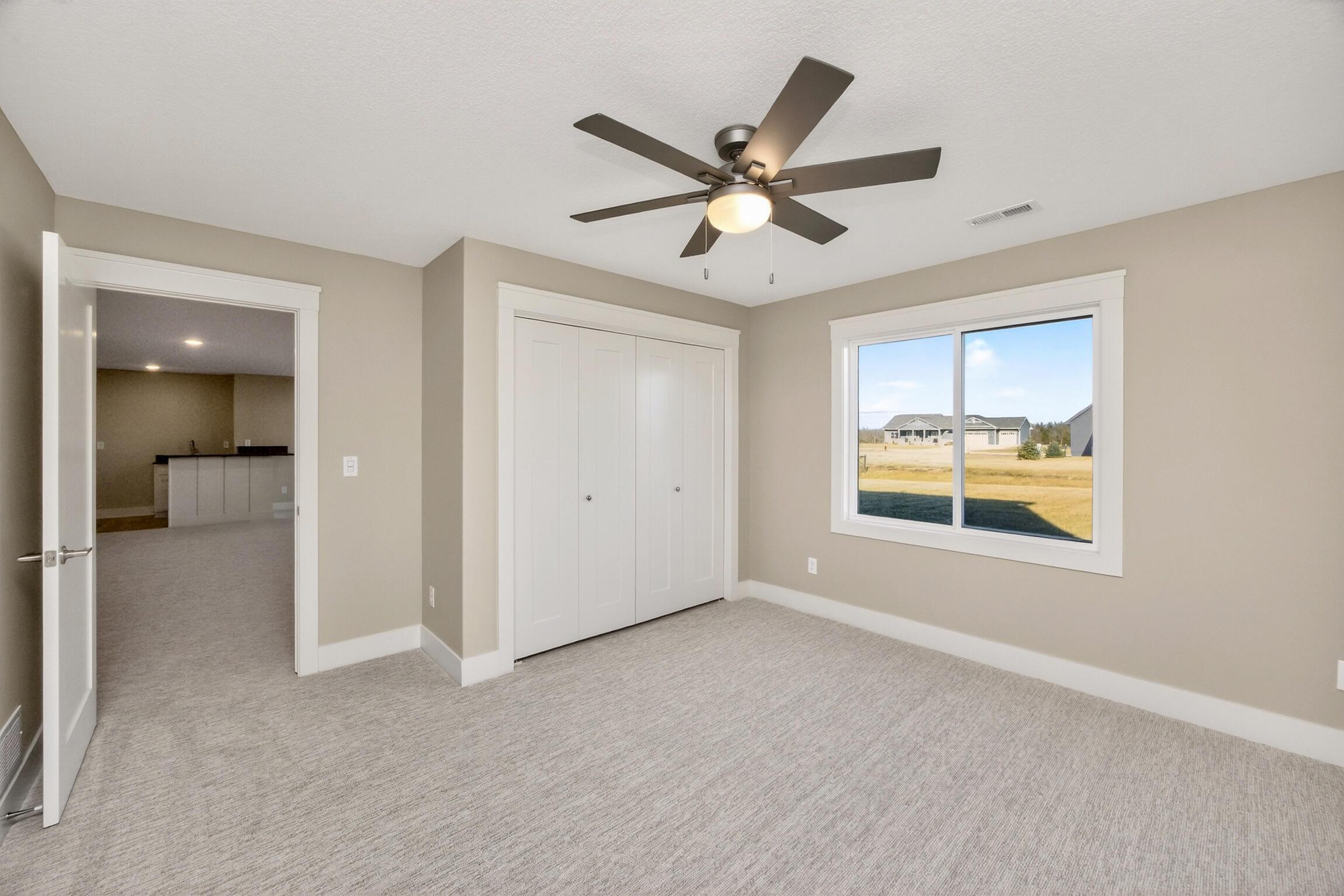 Huxley, Iowa, 50124, United States, 5 Bedrooms Bedrooms, ,3 BathroomsBathrooms,Residential,For Sale,2010428