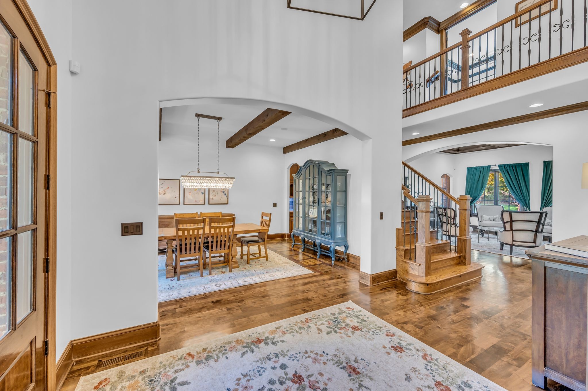 Brentwood, Tennessee, 37027, United States, 5 Bedrooms Bedrooms, ,7 BathroomsBathrooms,Residential,For Sale,2002068