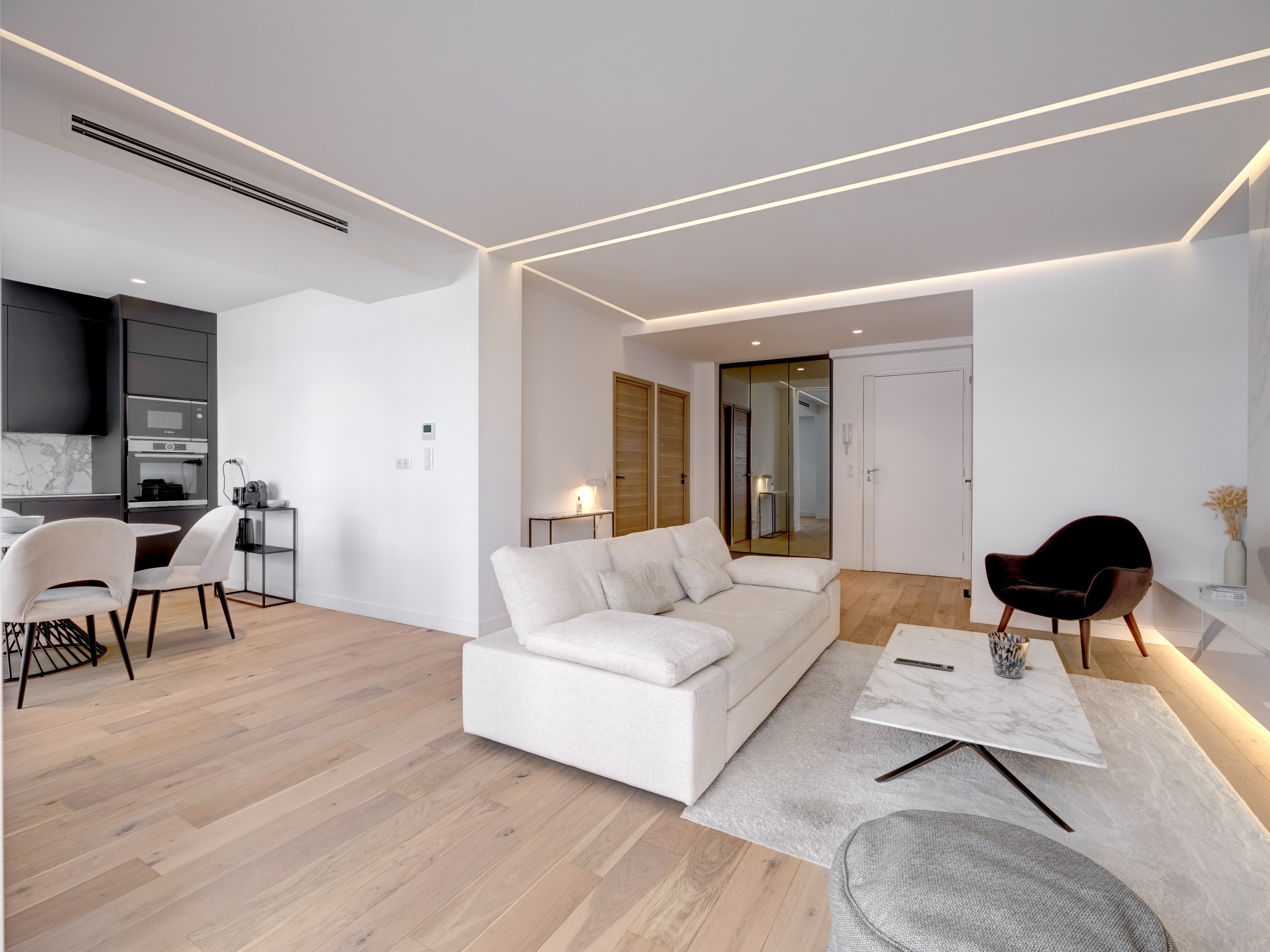  Renovated 2-bed apartment with sea view, near Hôtel Martinez - 物件實景