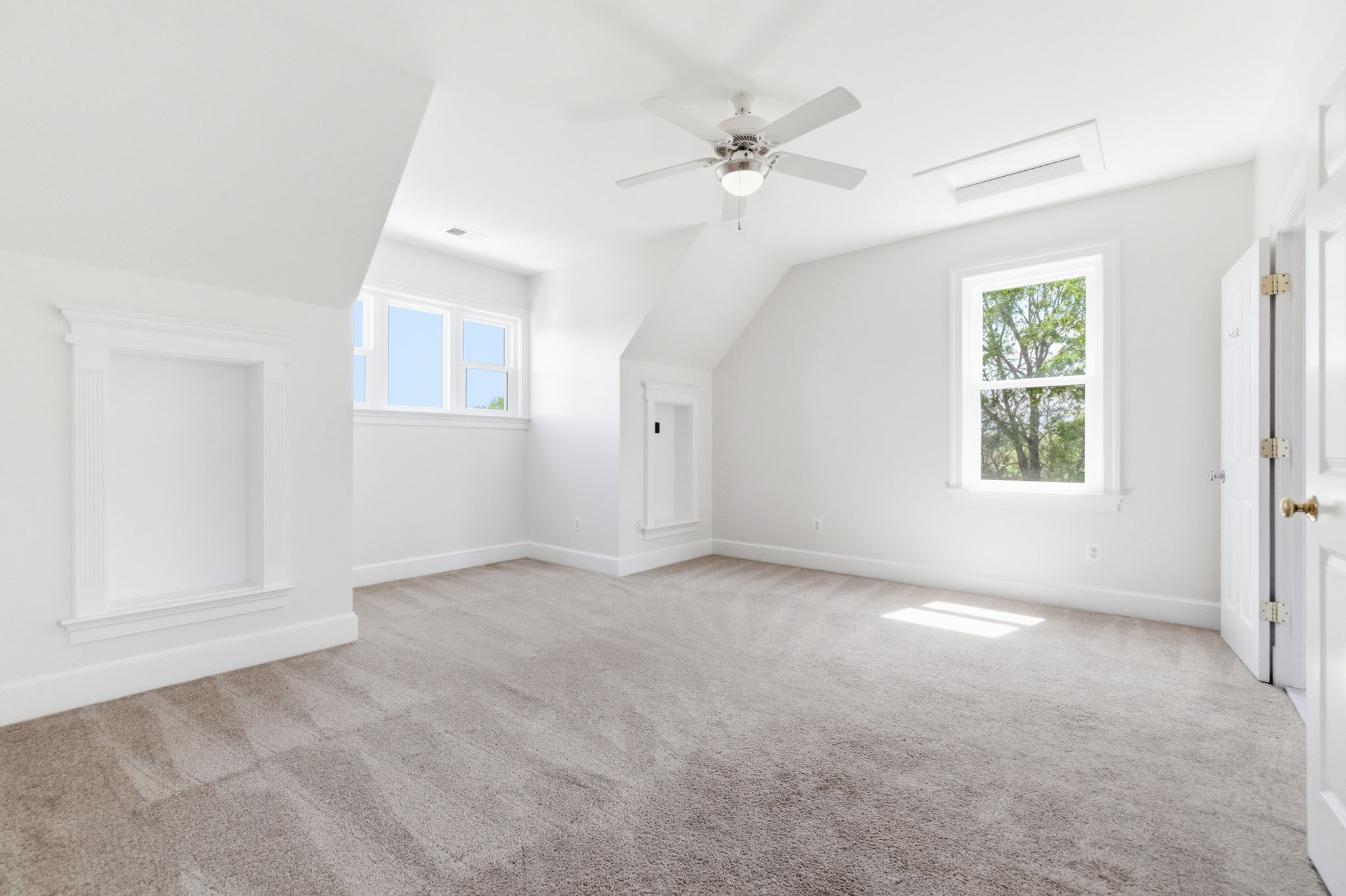  15018 Clover Hill Road, Waterford, VA 20197 - 物件實景