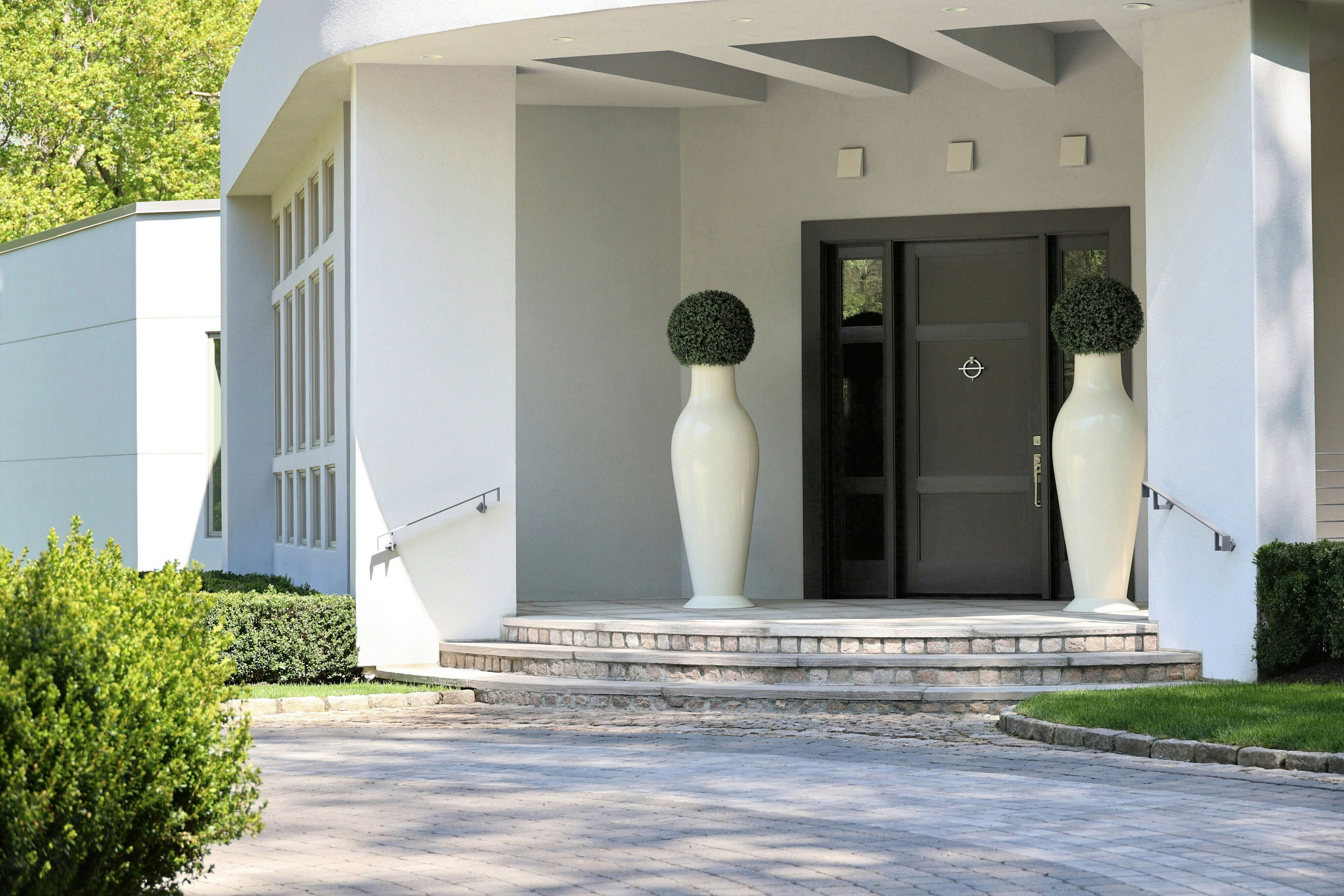  Distinguished By Architectural Clarity, Complete Privacy, And A Deeply Personal - 物件實景