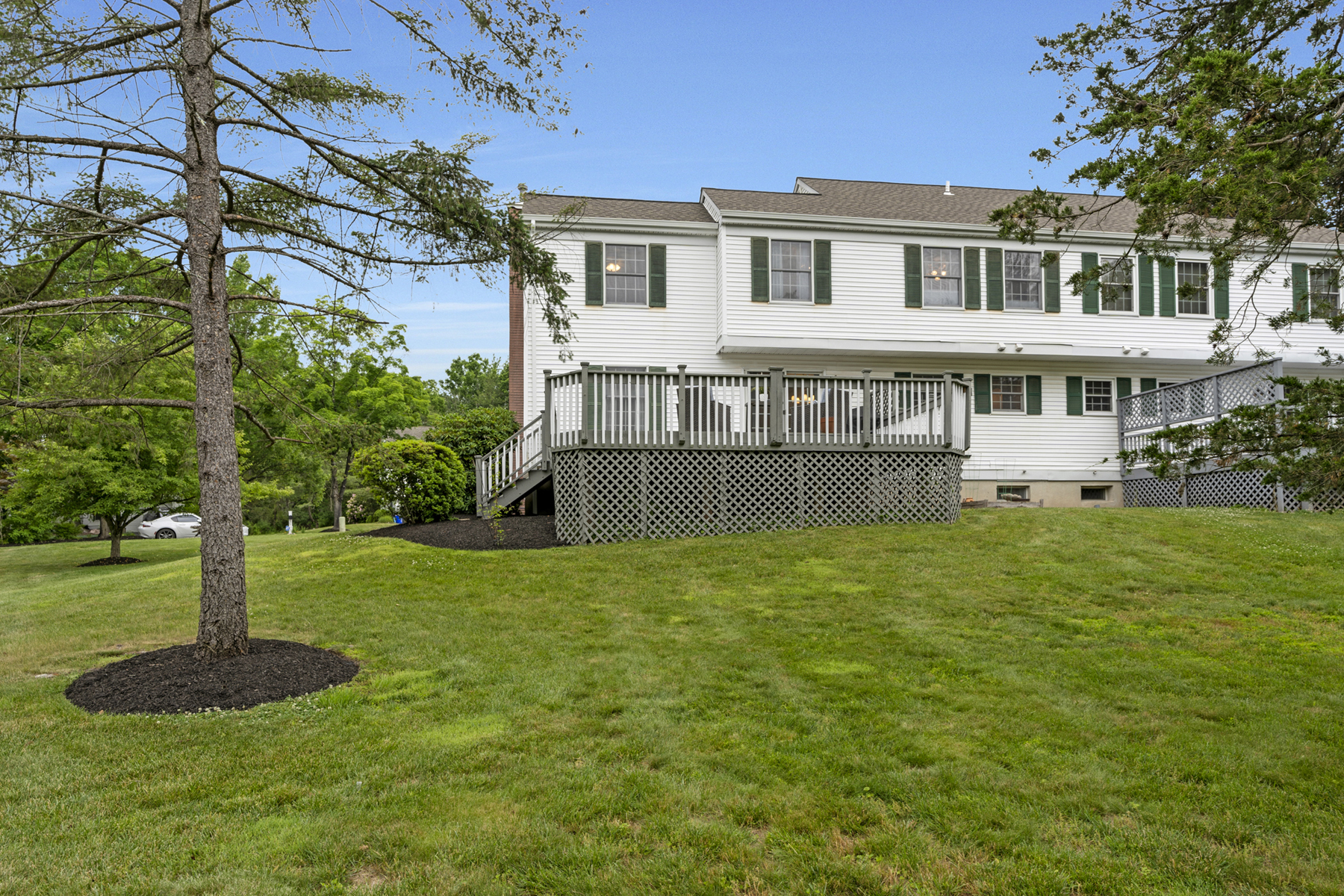  ?Spring Ridge? Well Maintained and Updated Half Duplex - 物件實景