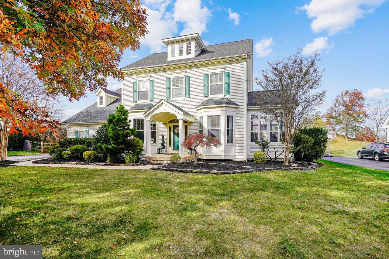 Warrenton, Virginia, 20187, United States, 4 Bedrooms Bedrooms, ,4 BathroomsBathrooms,Residential,For Sale,1989713